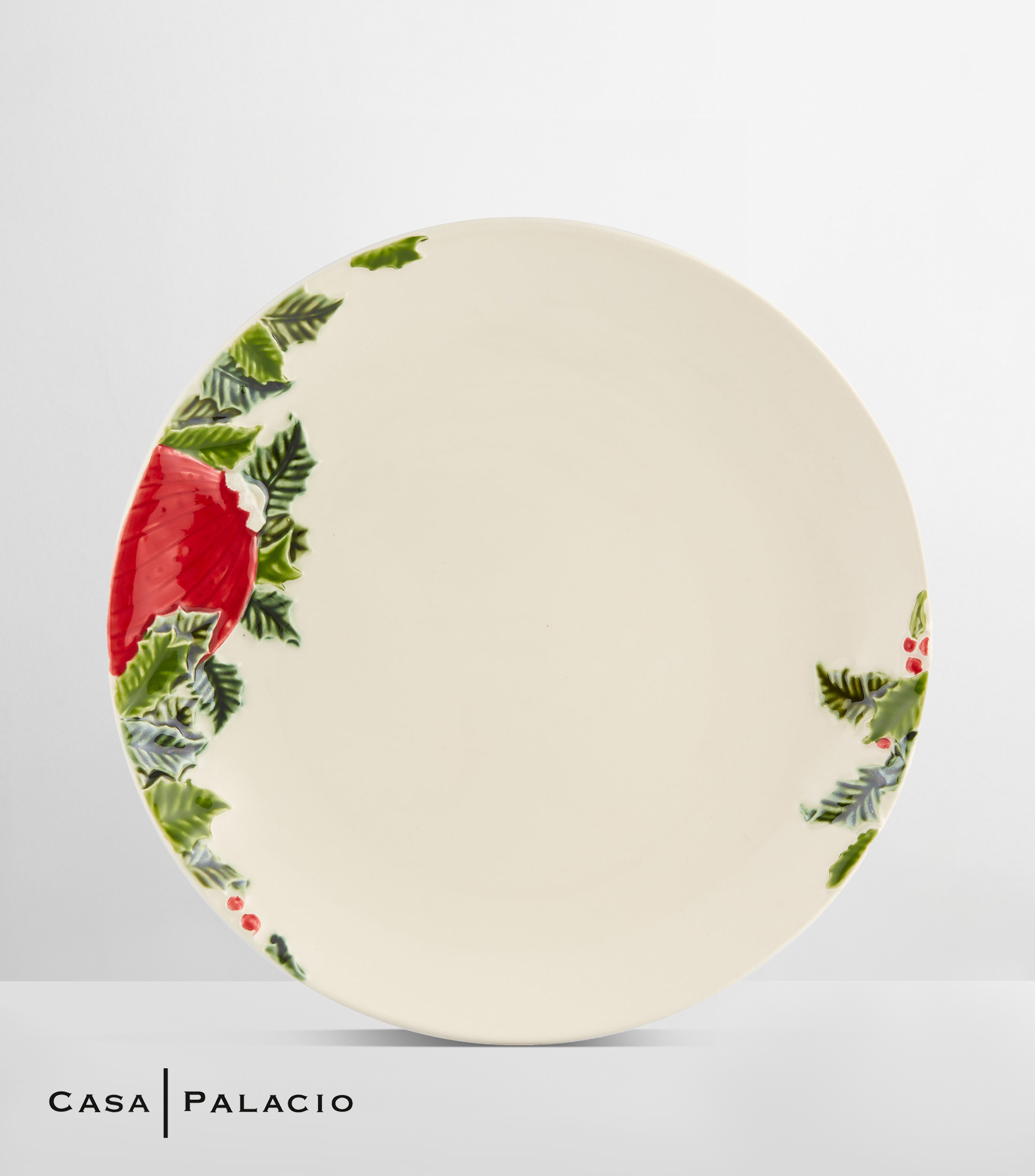 Plato llano con esfera de navidad