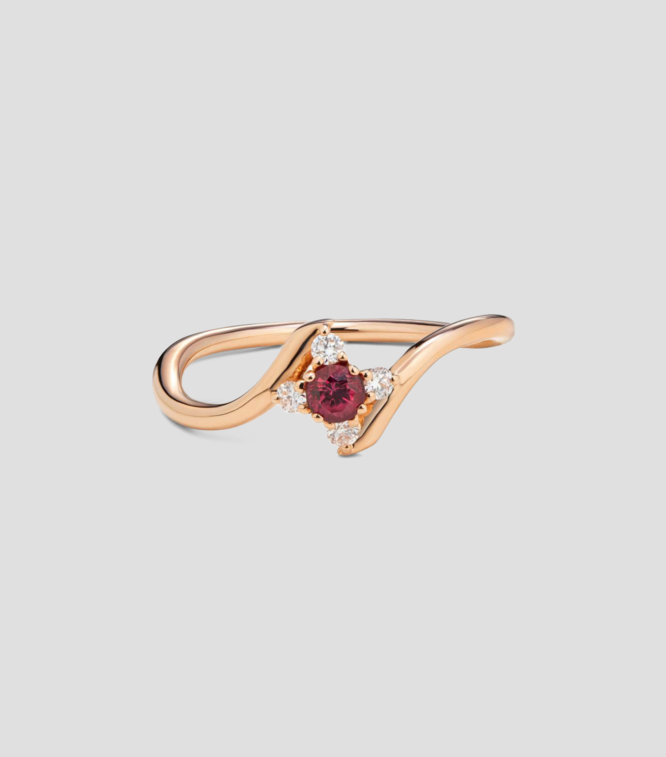 Anillo en Oro rosa de 18 Kilates con rubí en talla brillante Mujer