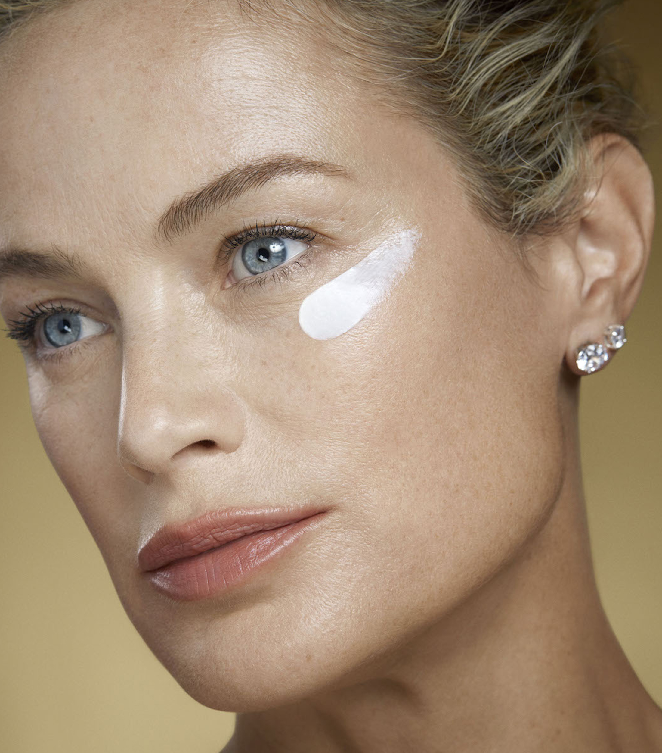 Crema Re-Nutriv - Ultimate Lift Regenerating Youth Eye Rich Mujer