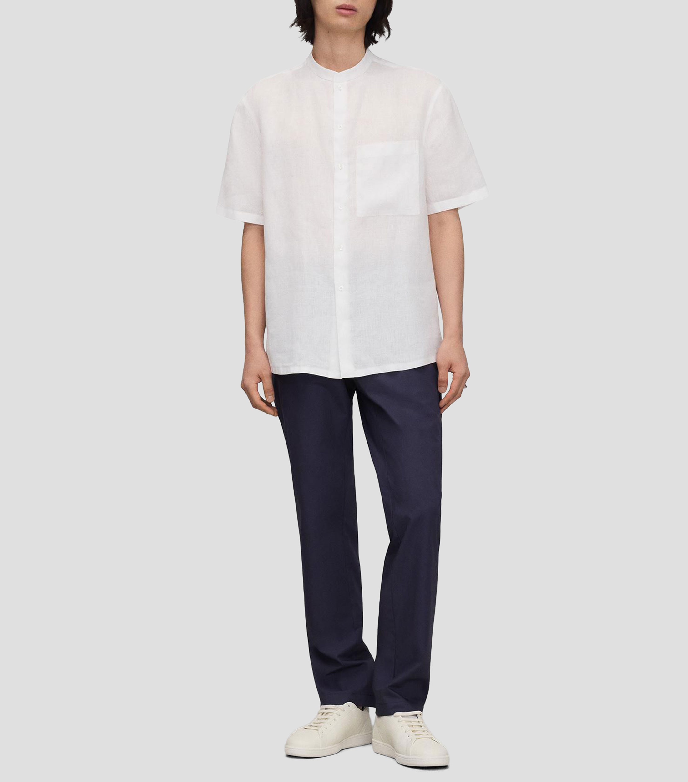 Camisa lisa en lino con cuello mao y manga corta Hombre