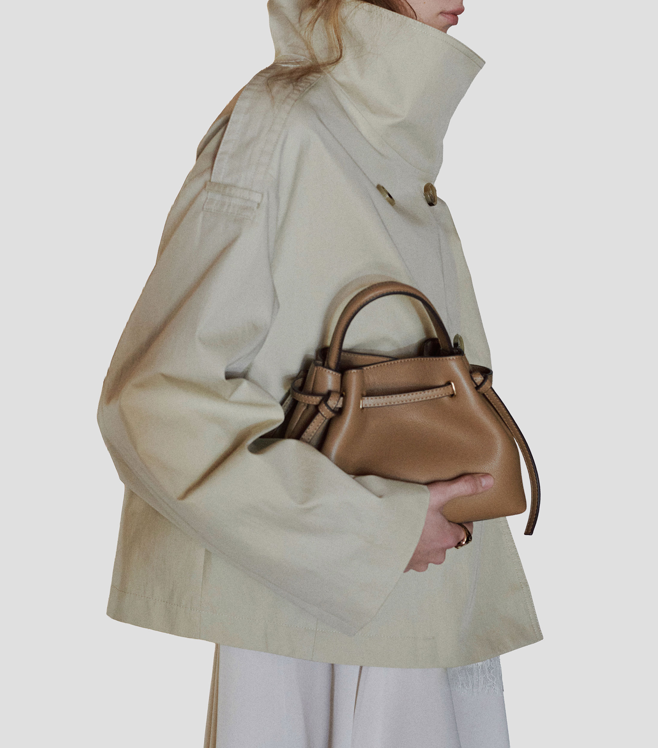 Bolsa bucket lsa con detalle texturizado Mujer