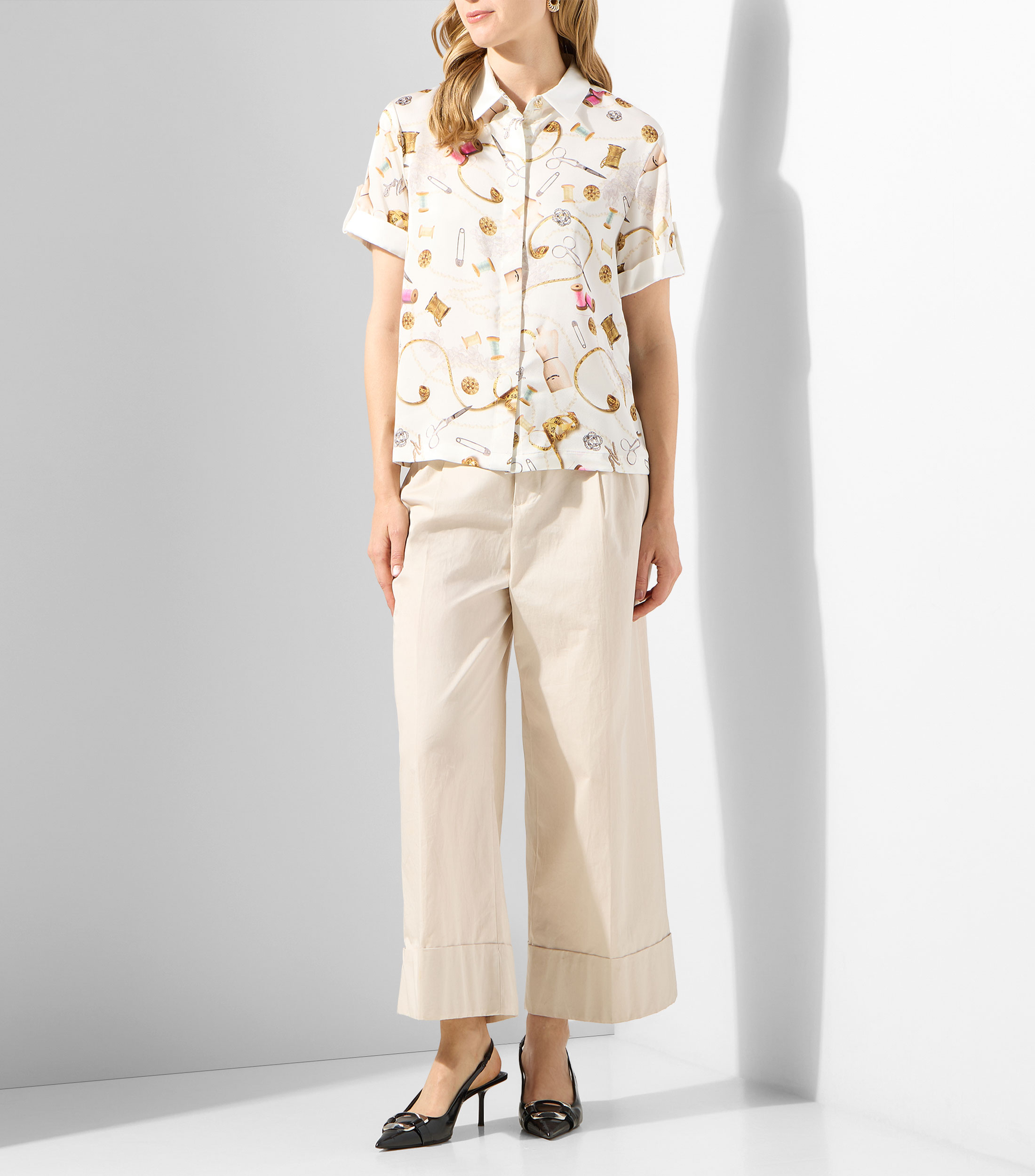 Camisa estampada manga corta Mujer