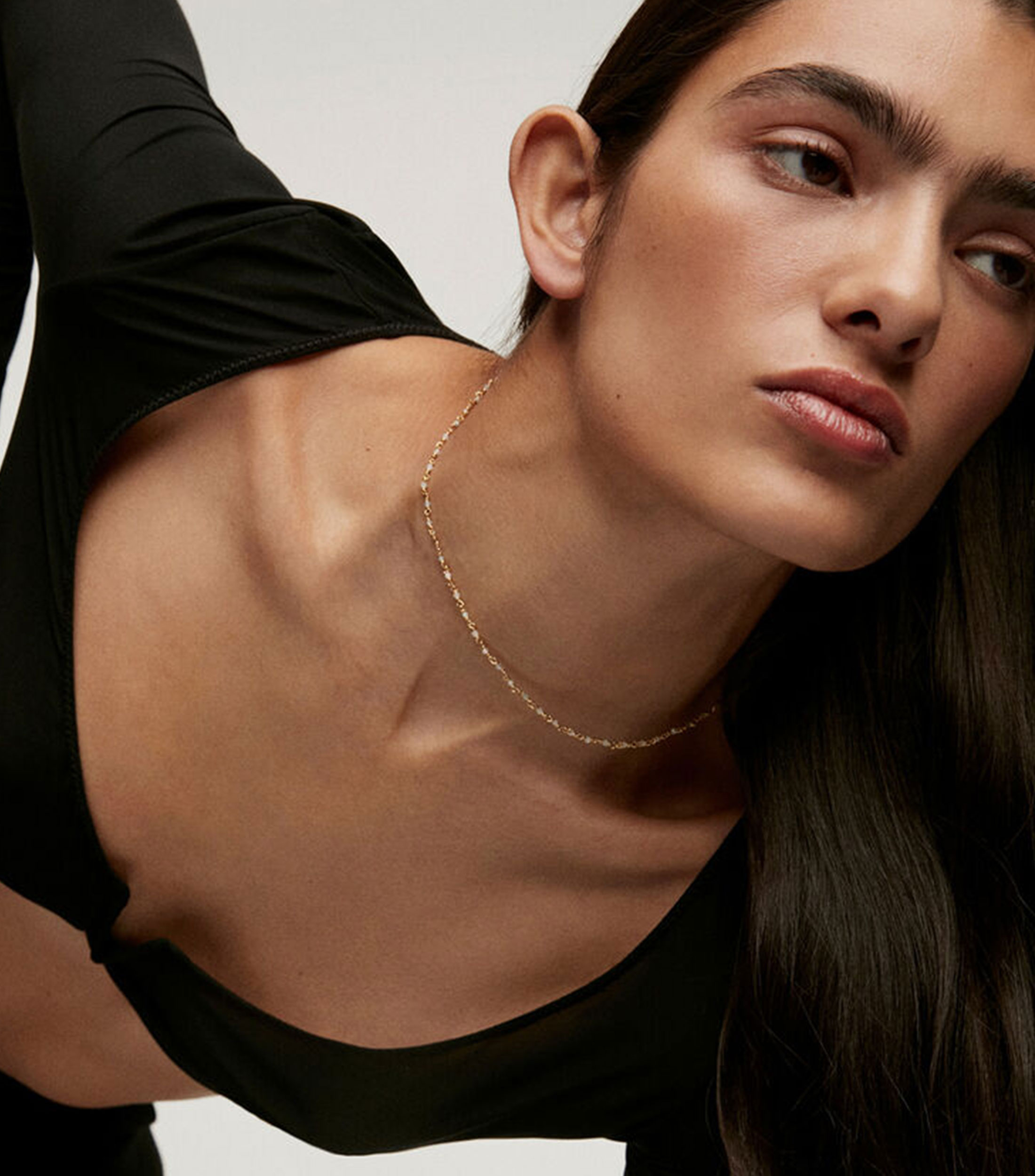 Collar de cadena en plata con bolitas de piedra aguamarina Mujer