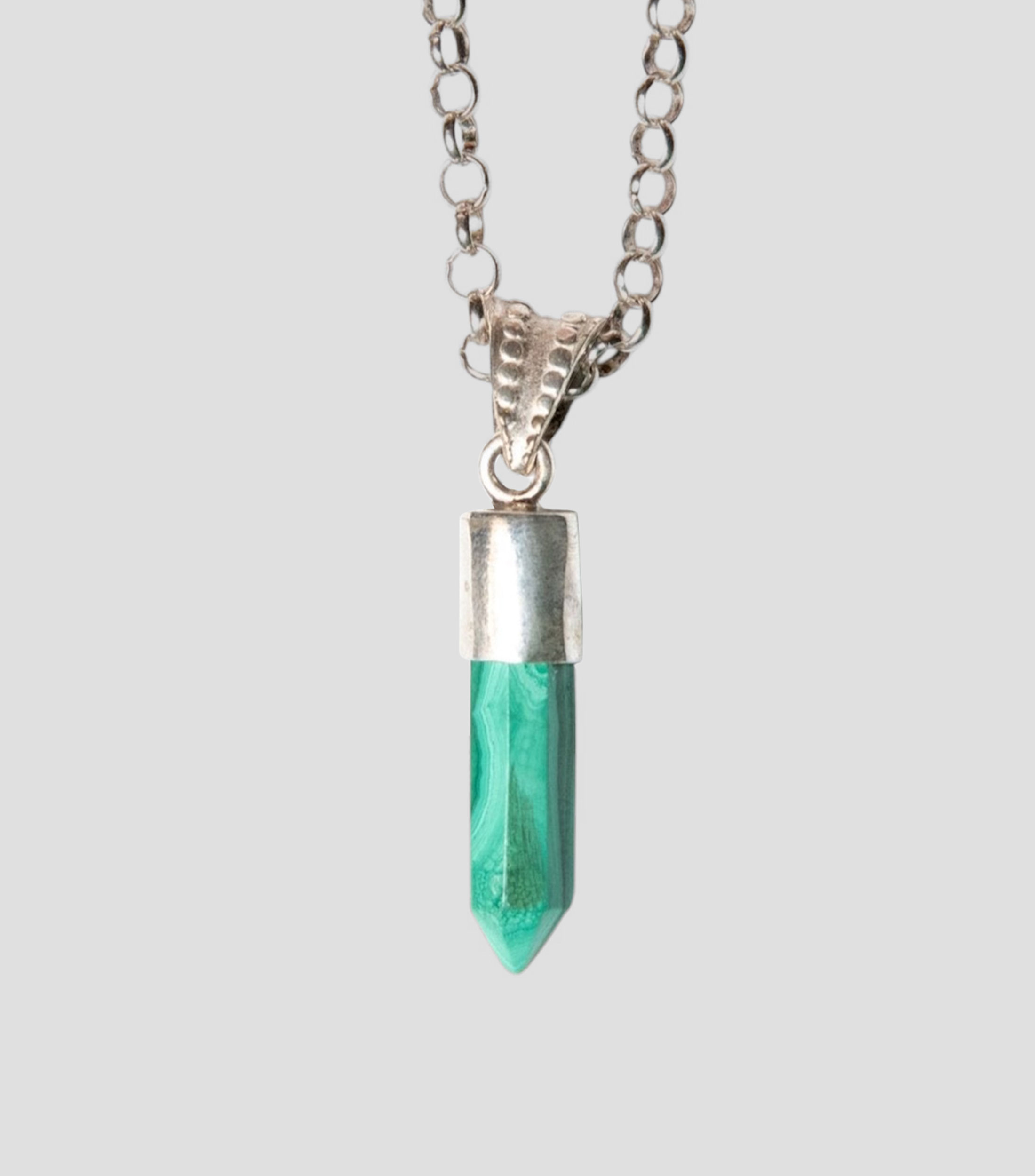 Dije en Plata .925 con Cuarzo Malaquita Hombre