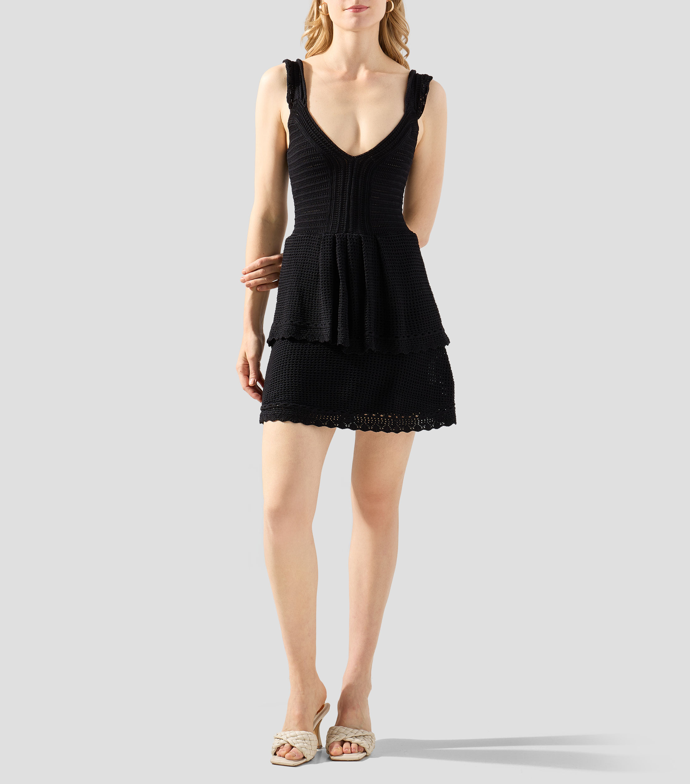 Vestido corto liso Mujer