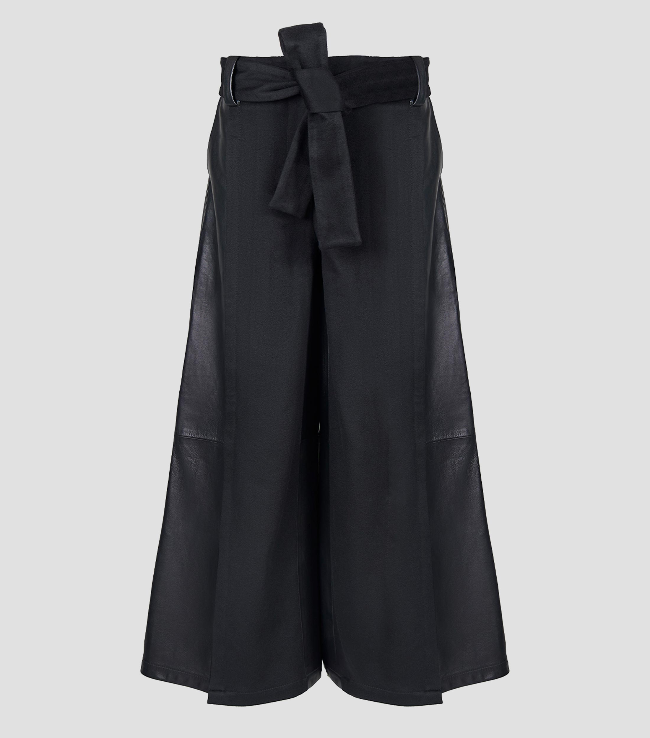 Pantalón acampanado en piel Mujer