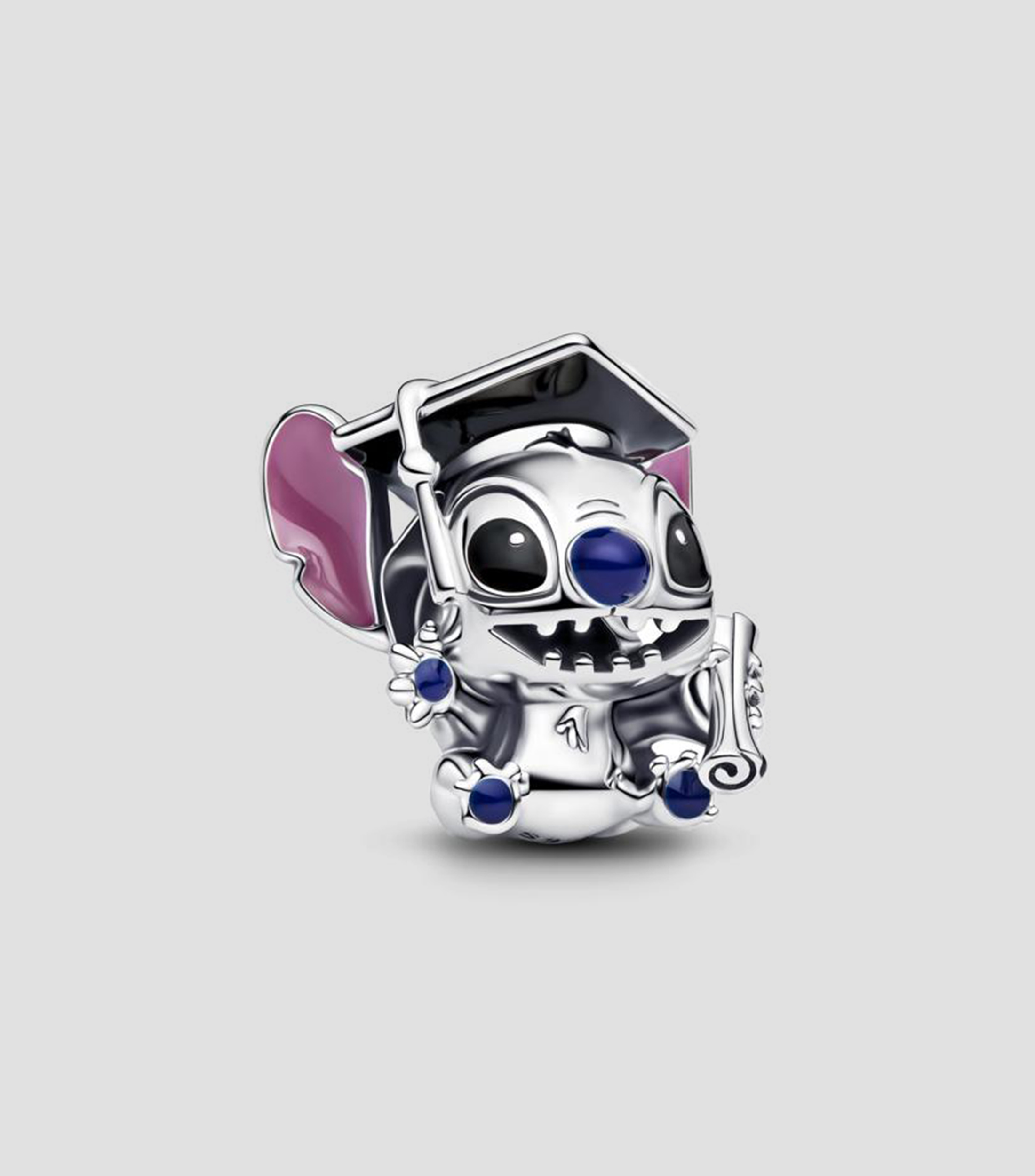 Charm en plata .925 Stitch Graduation 2025 Unisex