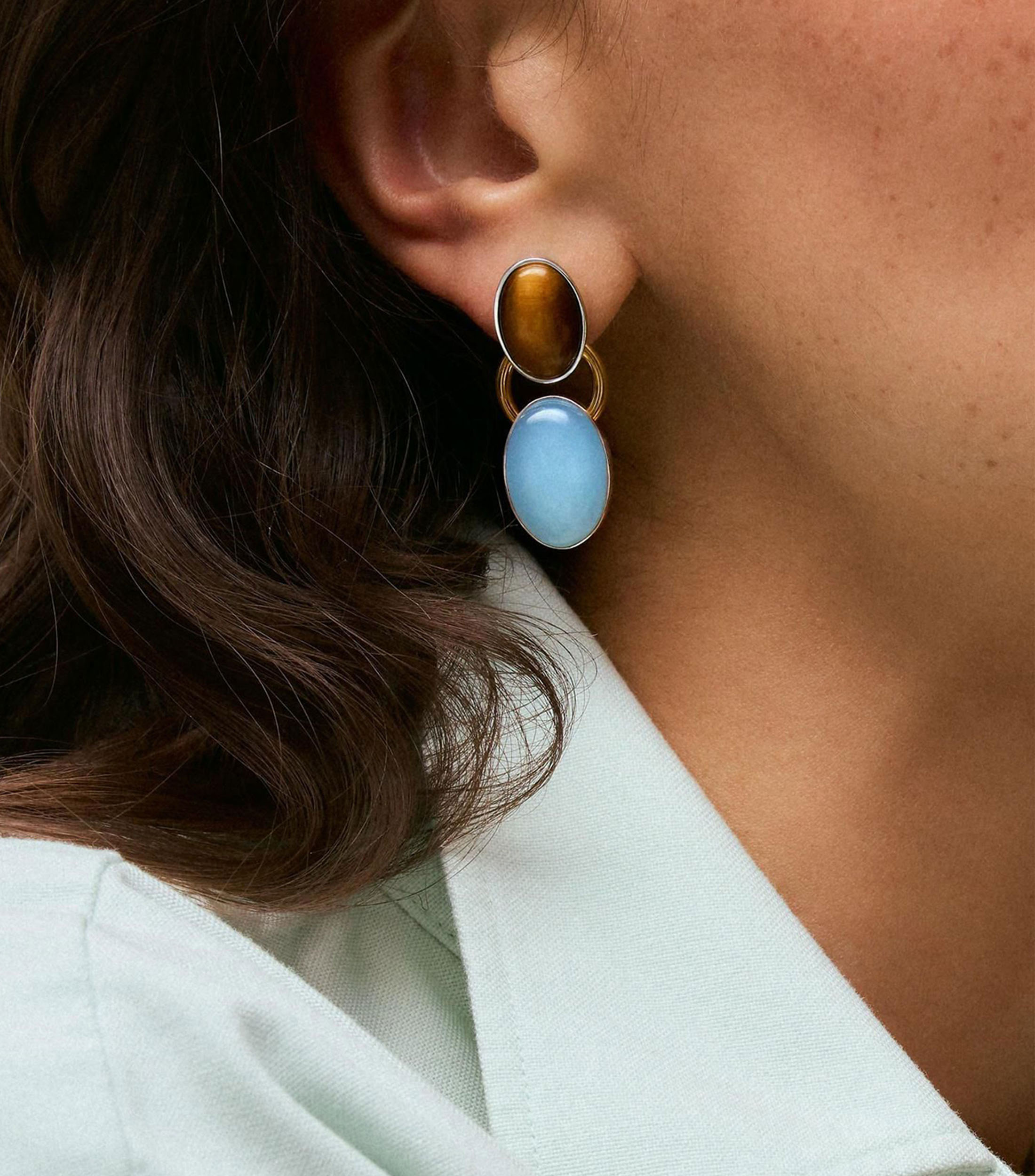 Aretes cortos con ojo de tigre y calcita Tous Gem Power Mujer