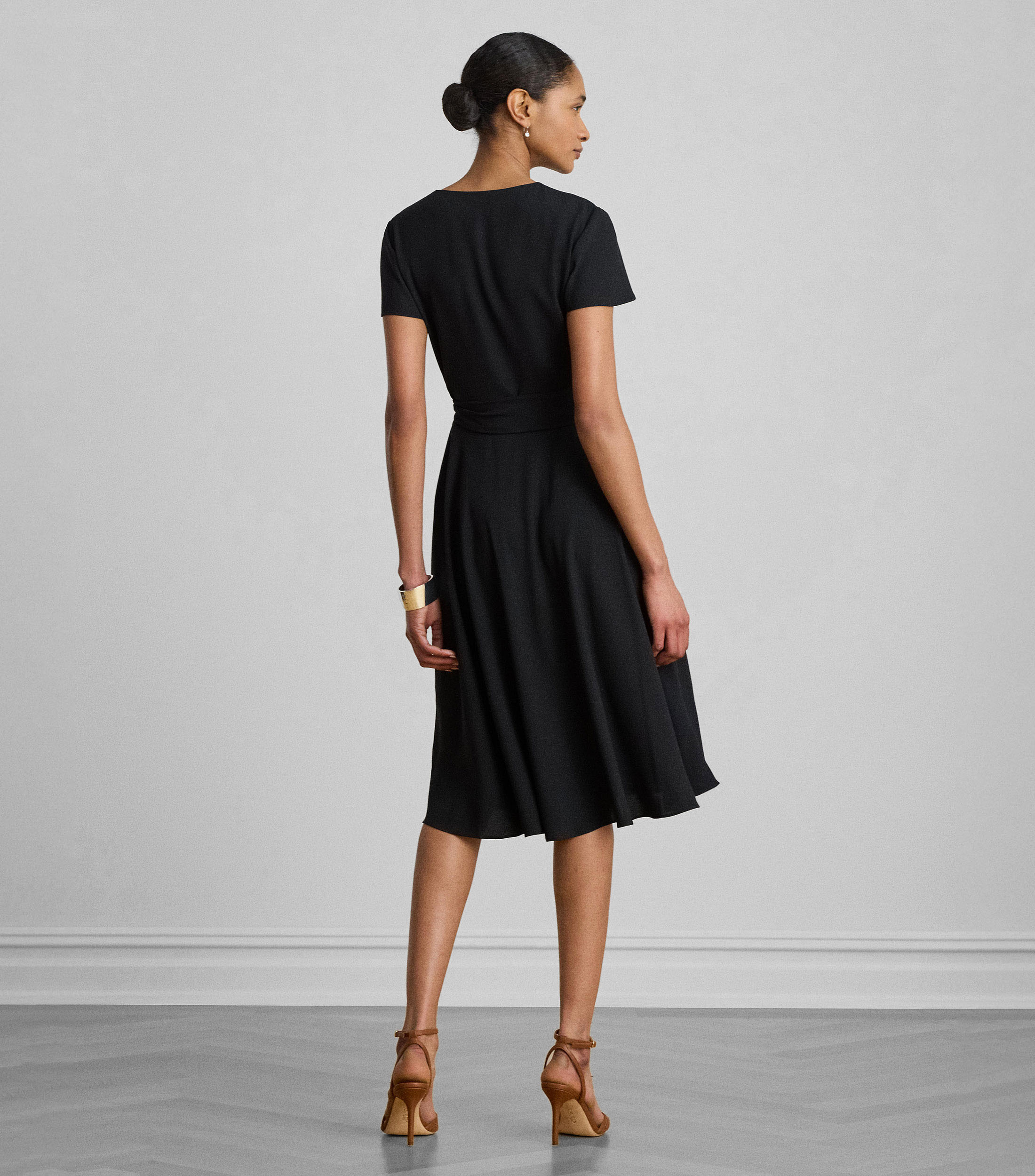 Vestido midi liso Mujer
