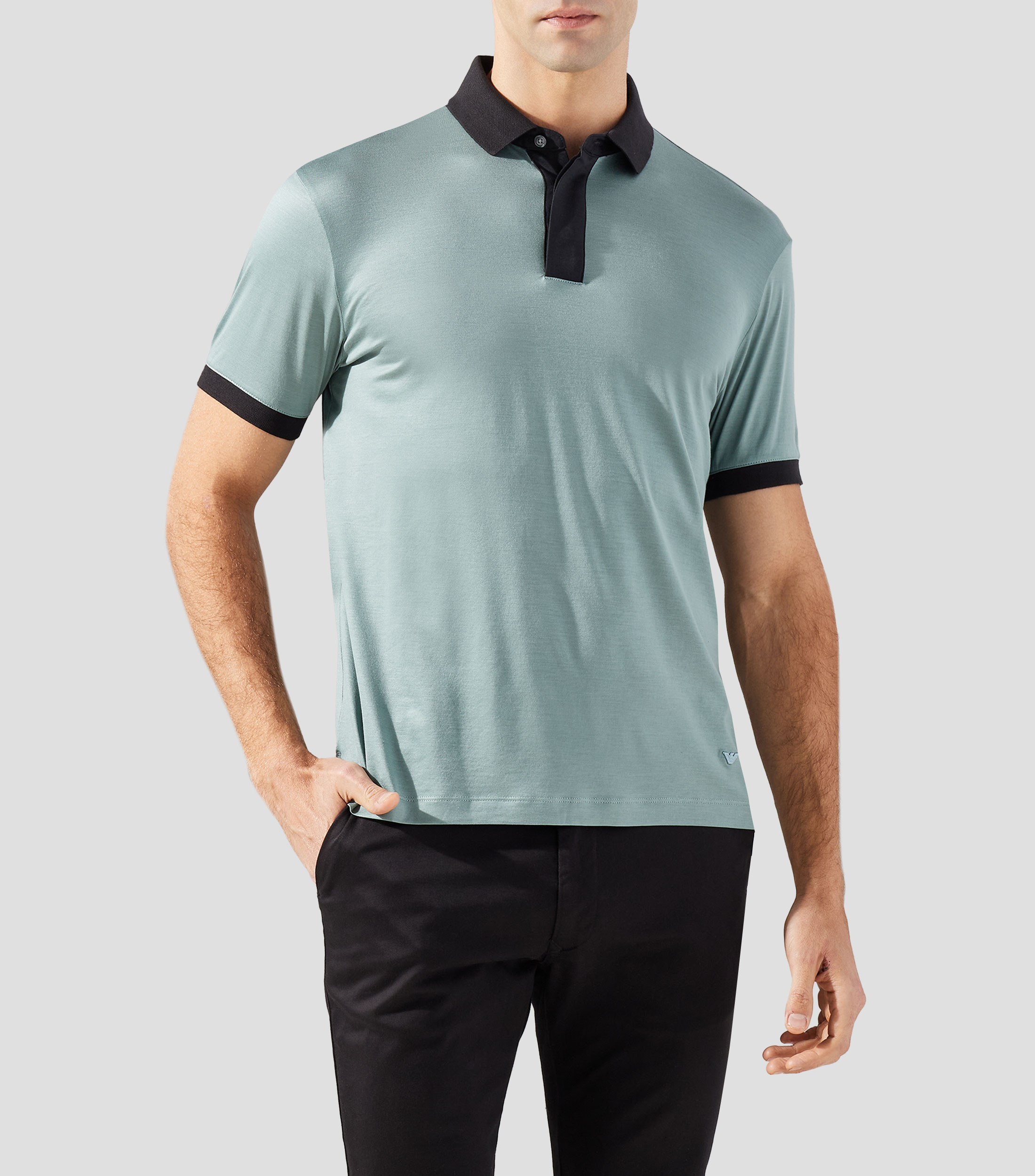 Playera tipo polo manga corta lisa Hombre