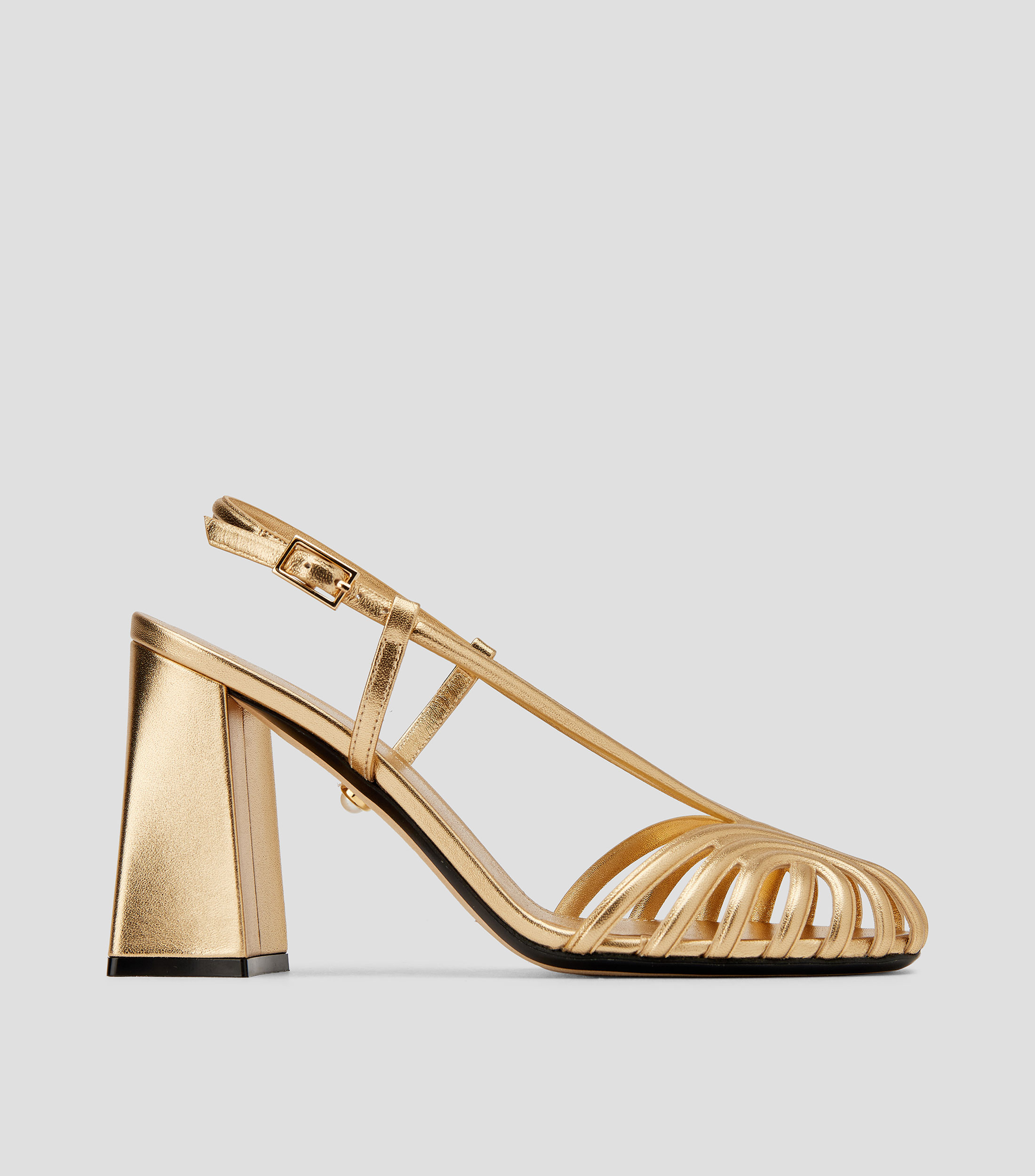 Zapatillas con tacón alto cuadrado Mujer