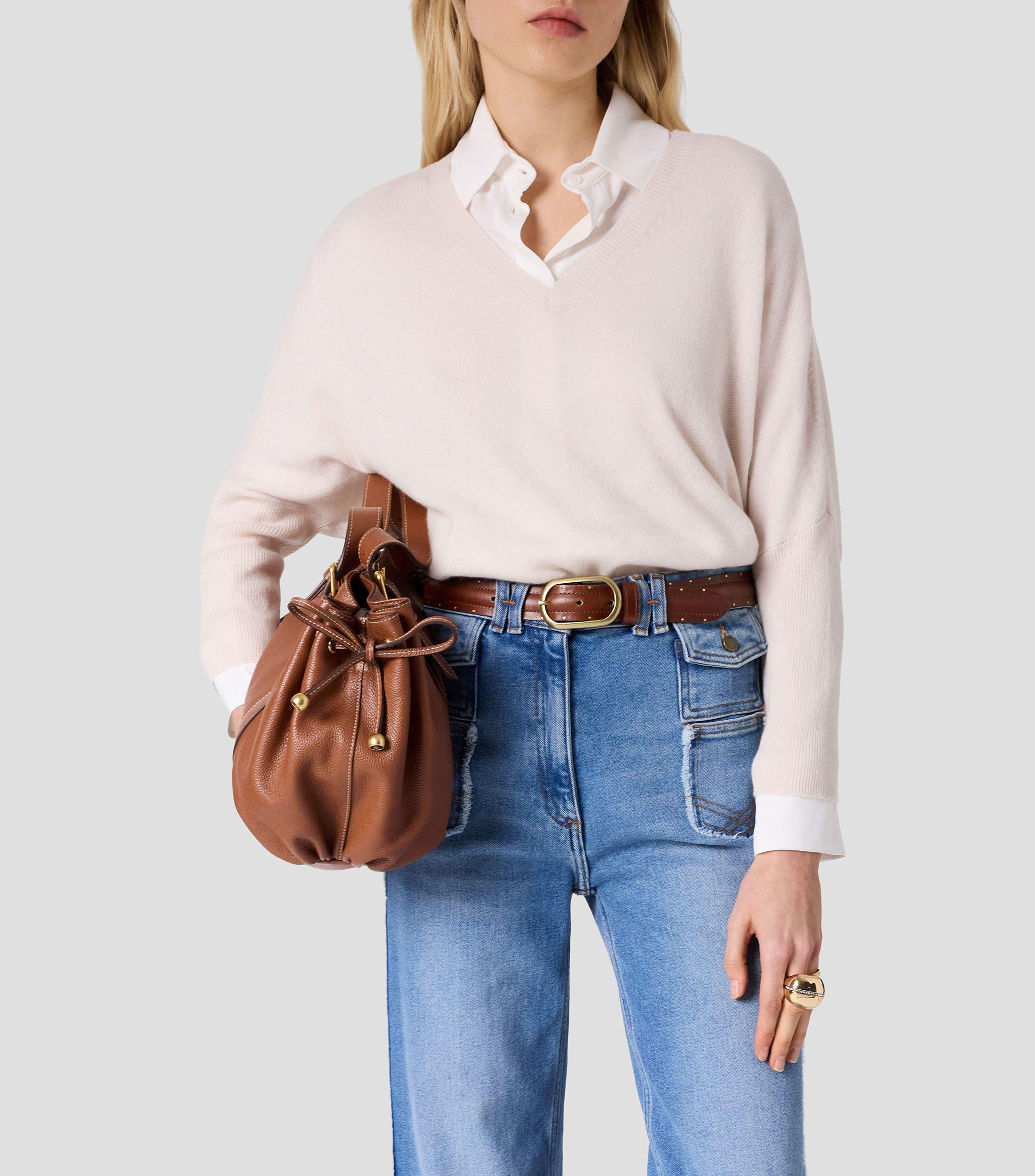 Suéter cuello V Mujer