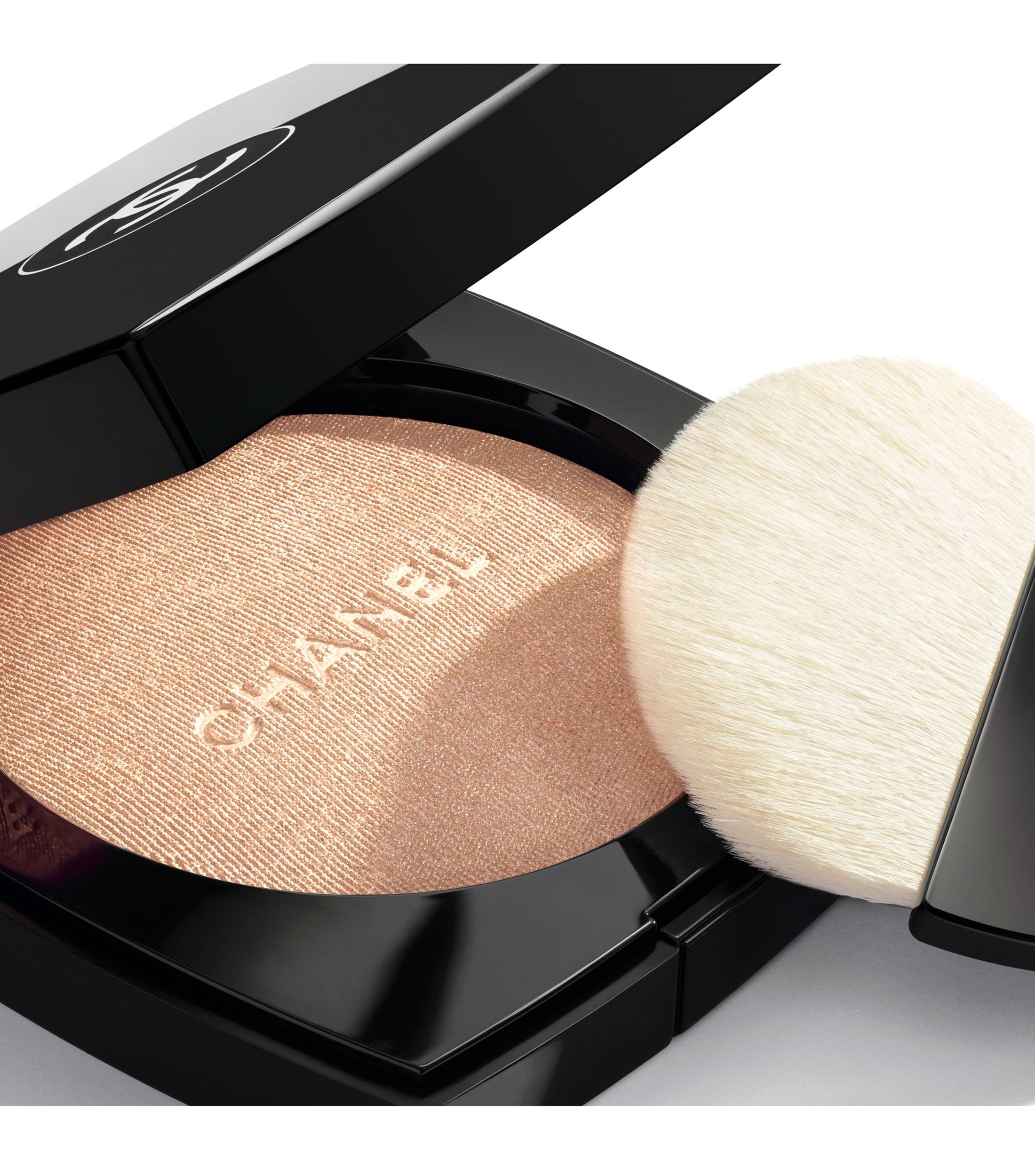 CHANEL POUDRE LUMIERE, POLVOS ILUMINADORES