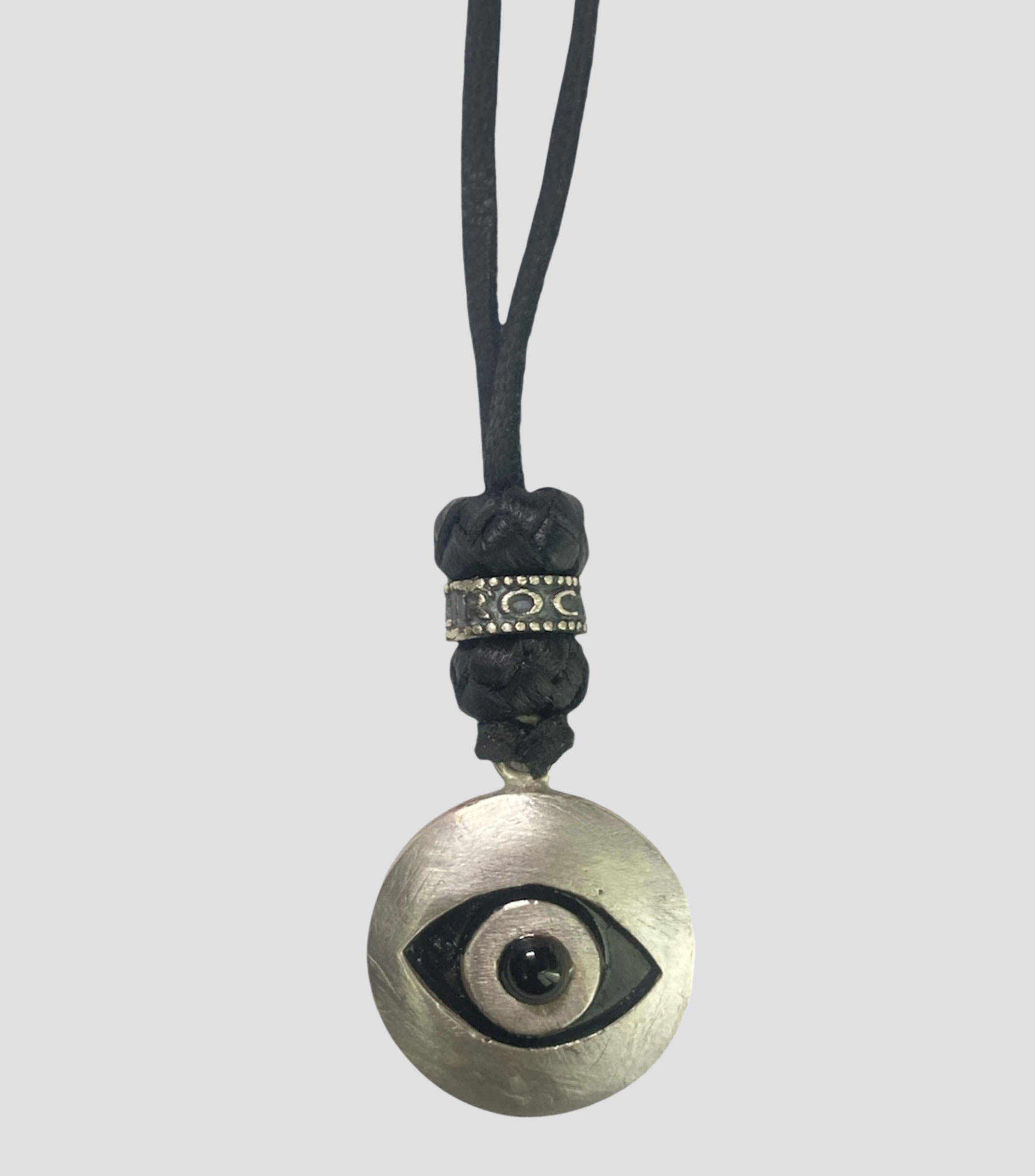 Collar Ojo Hombre