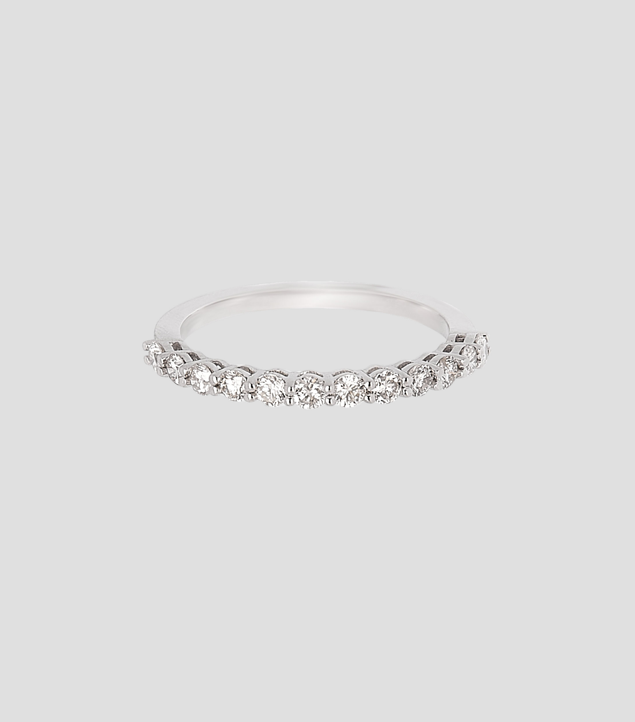 Anillo en oro con Diamantes Mujer