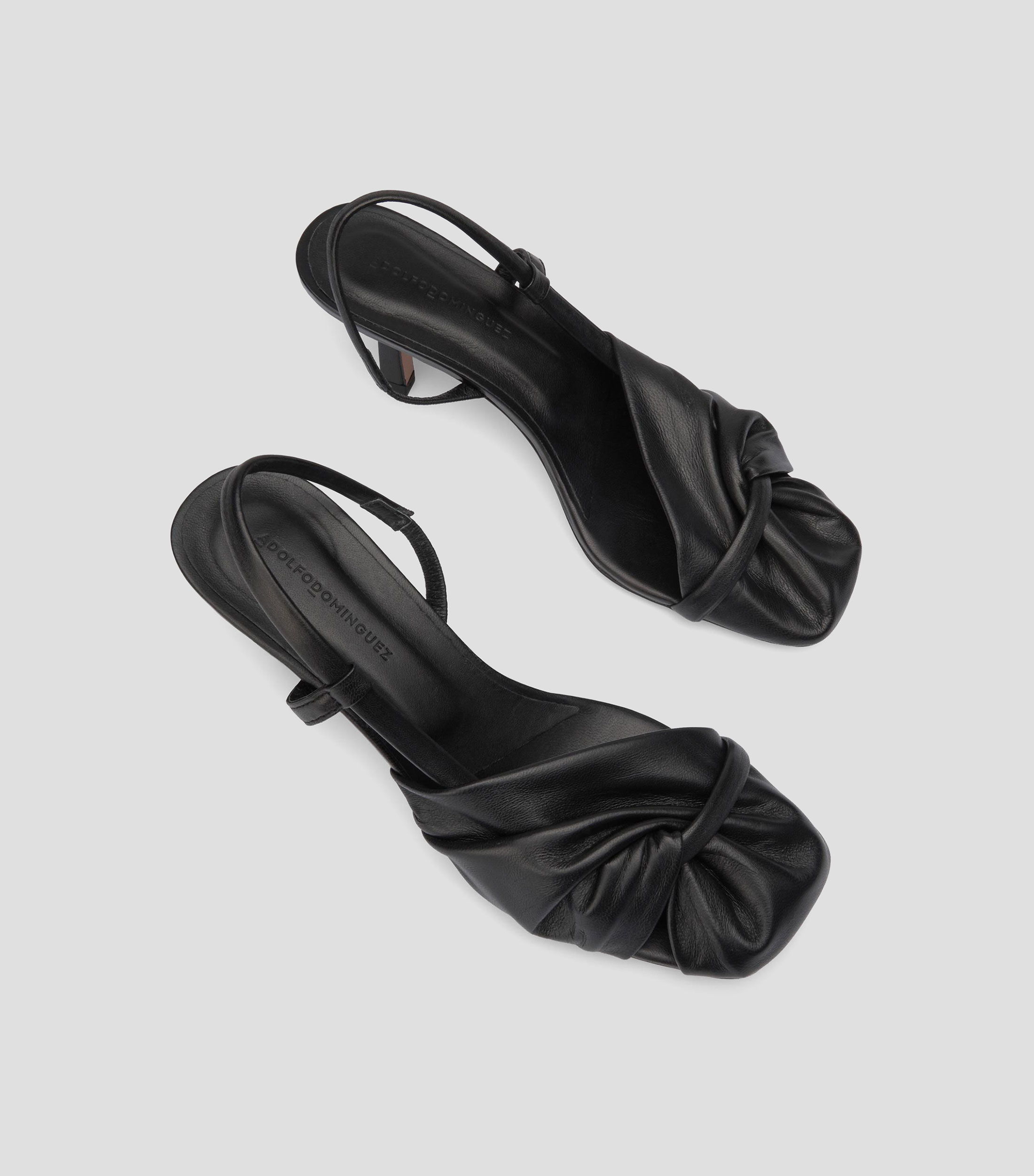 Zapatillas slingback con tacón alto y delgado Mujer