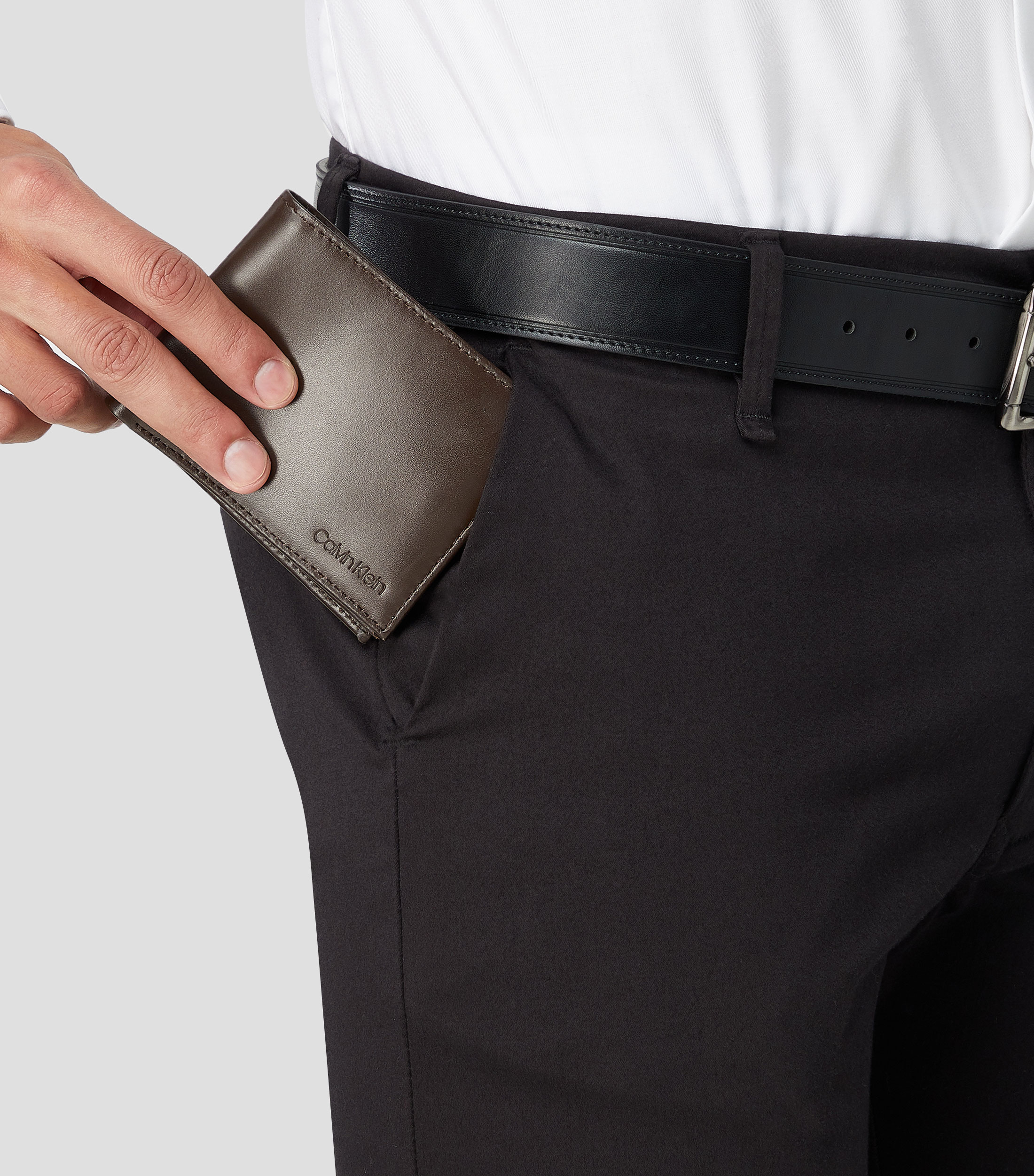 Set de Cartera con Llavero en piel Hombre