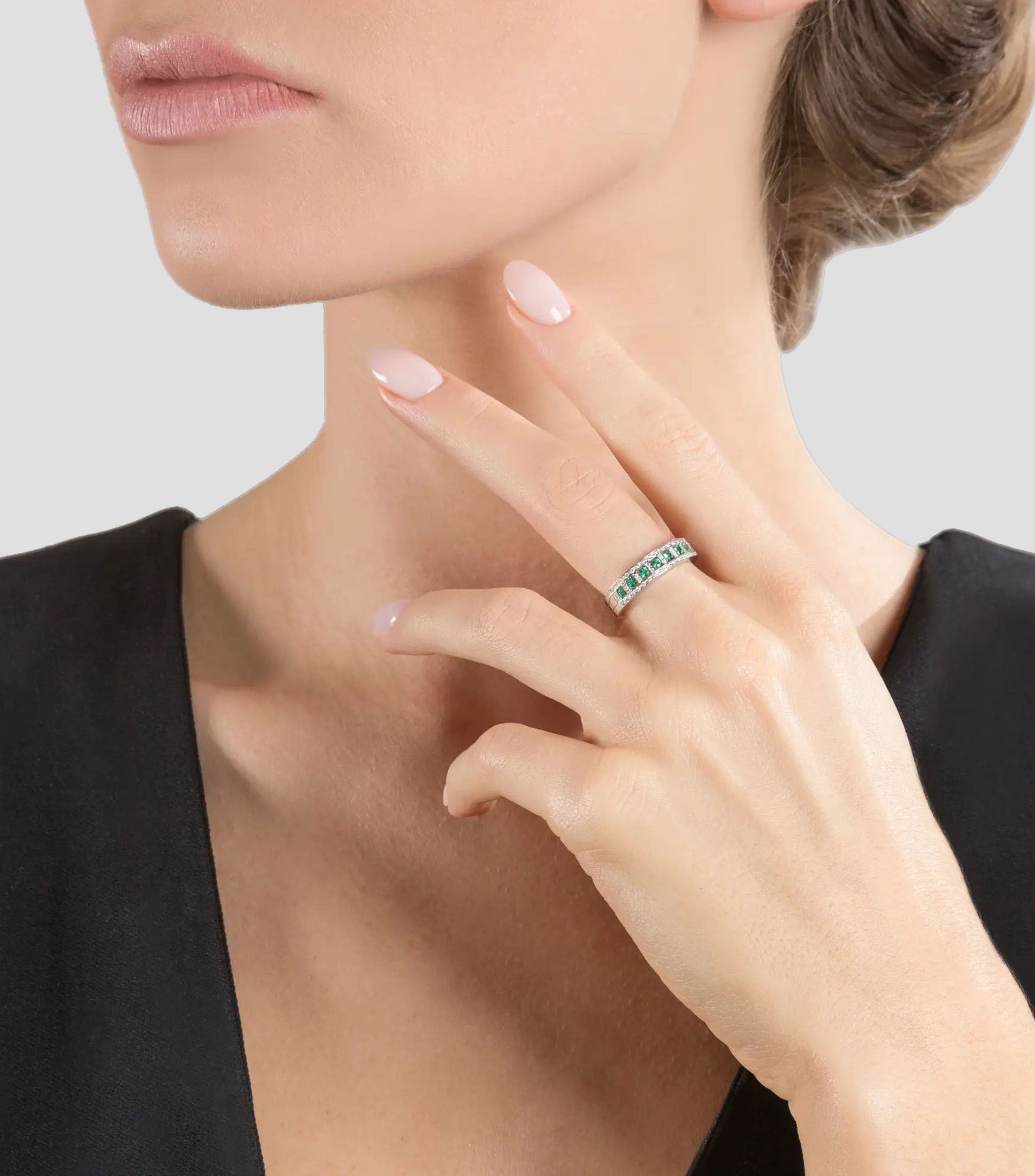 Anillo en oro blanco con esmeraldas y diamantes Belle Epoque Mujer