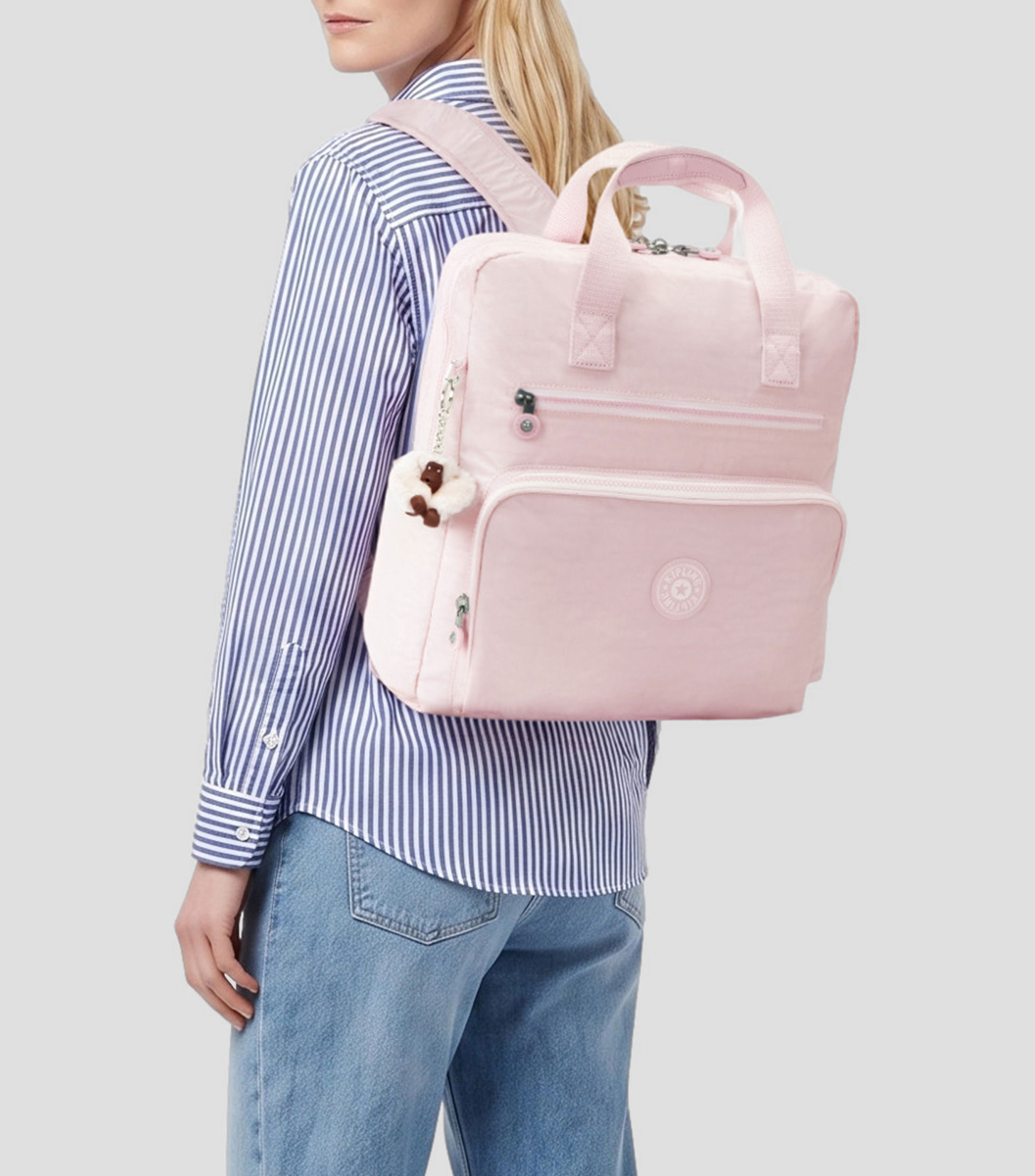 Pañalera tipo mochila liso