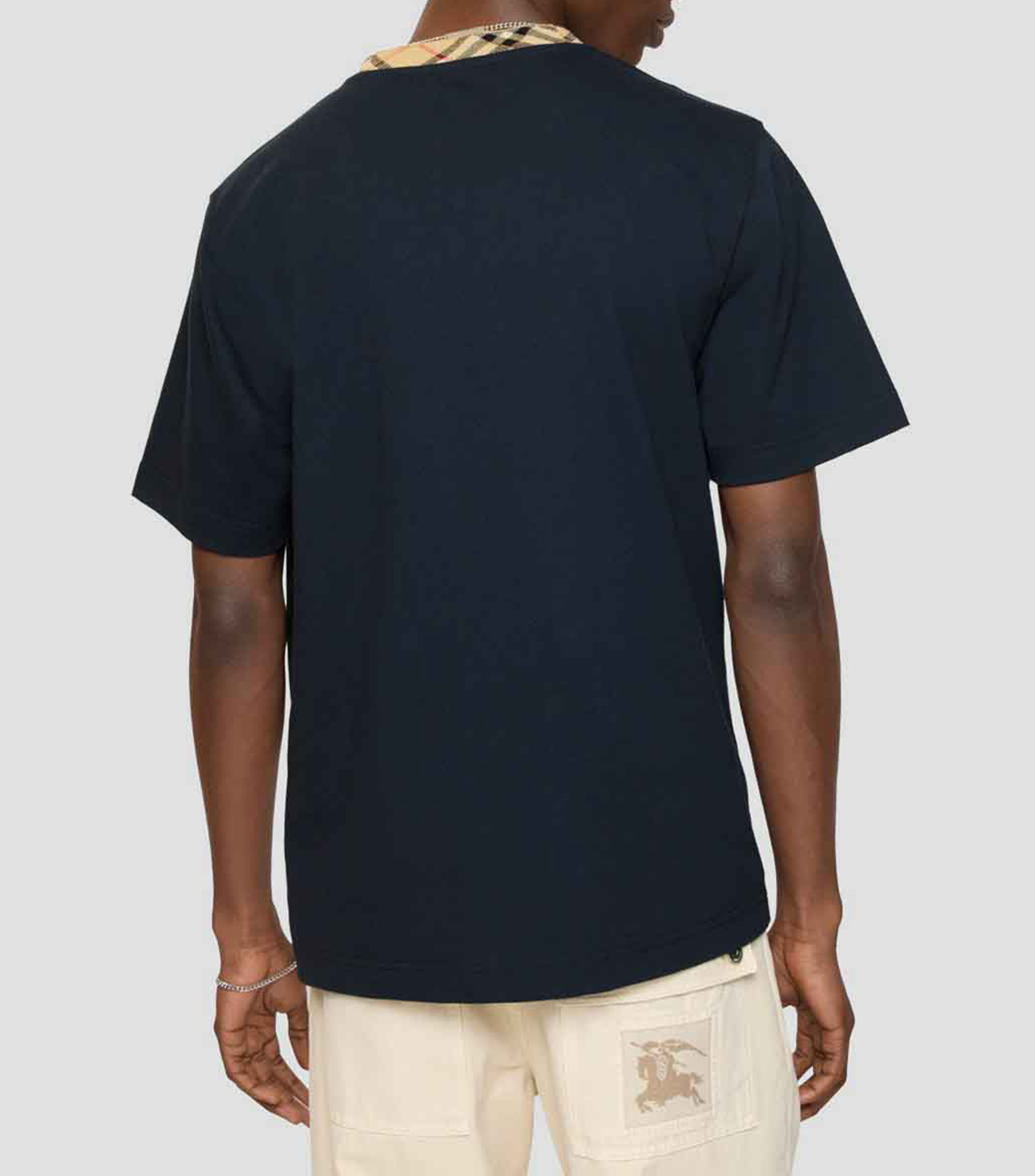 Playera cuello redondo manga corta lisa Hombre