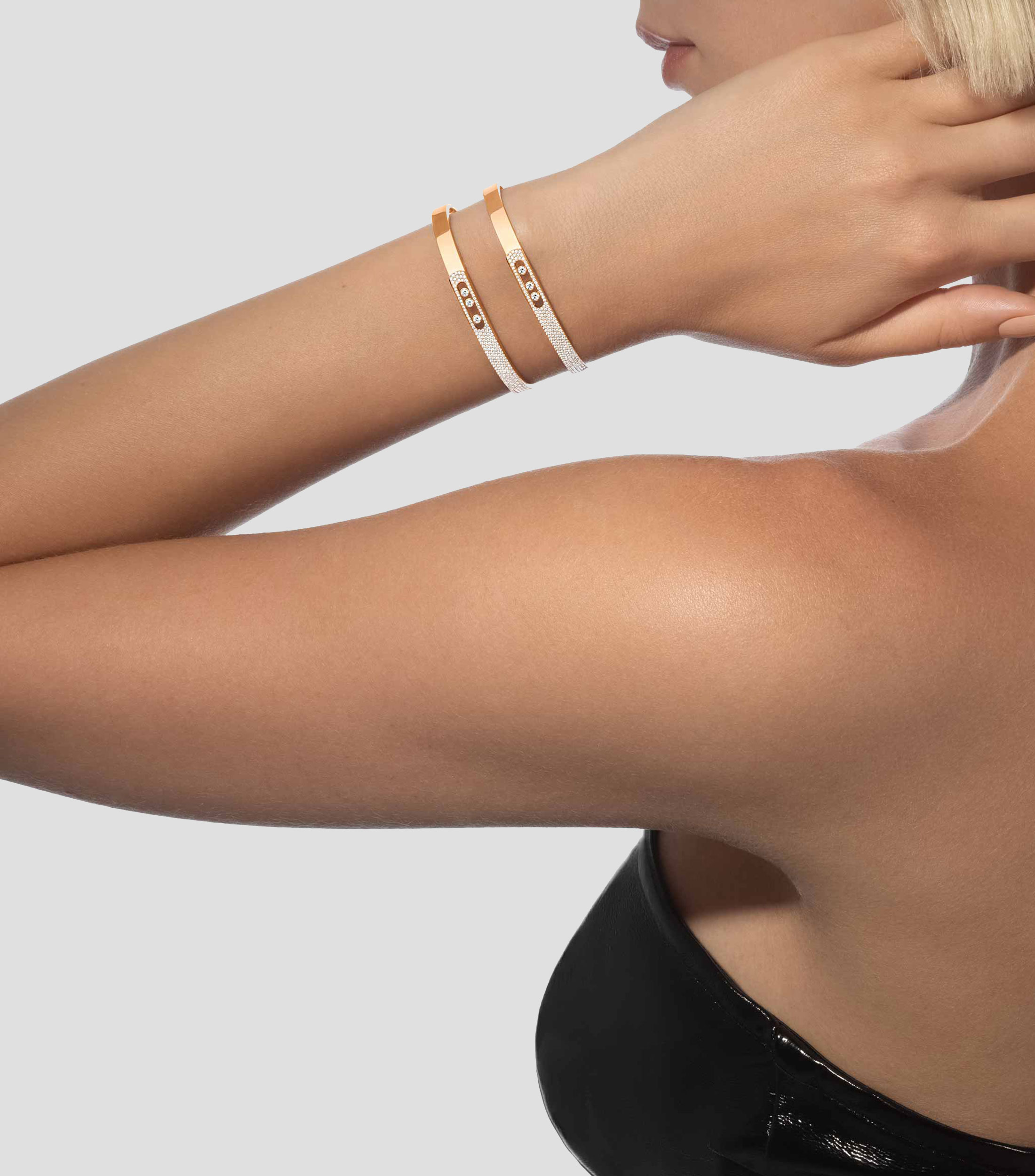 Brazalete en oro amarillo de 18 kilates con diamantes Move Noa PM Mujer