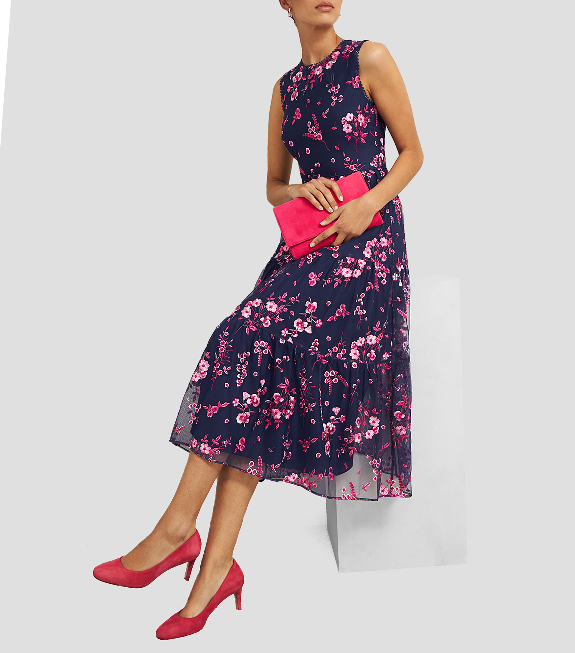 Vestido midi floral Mujer