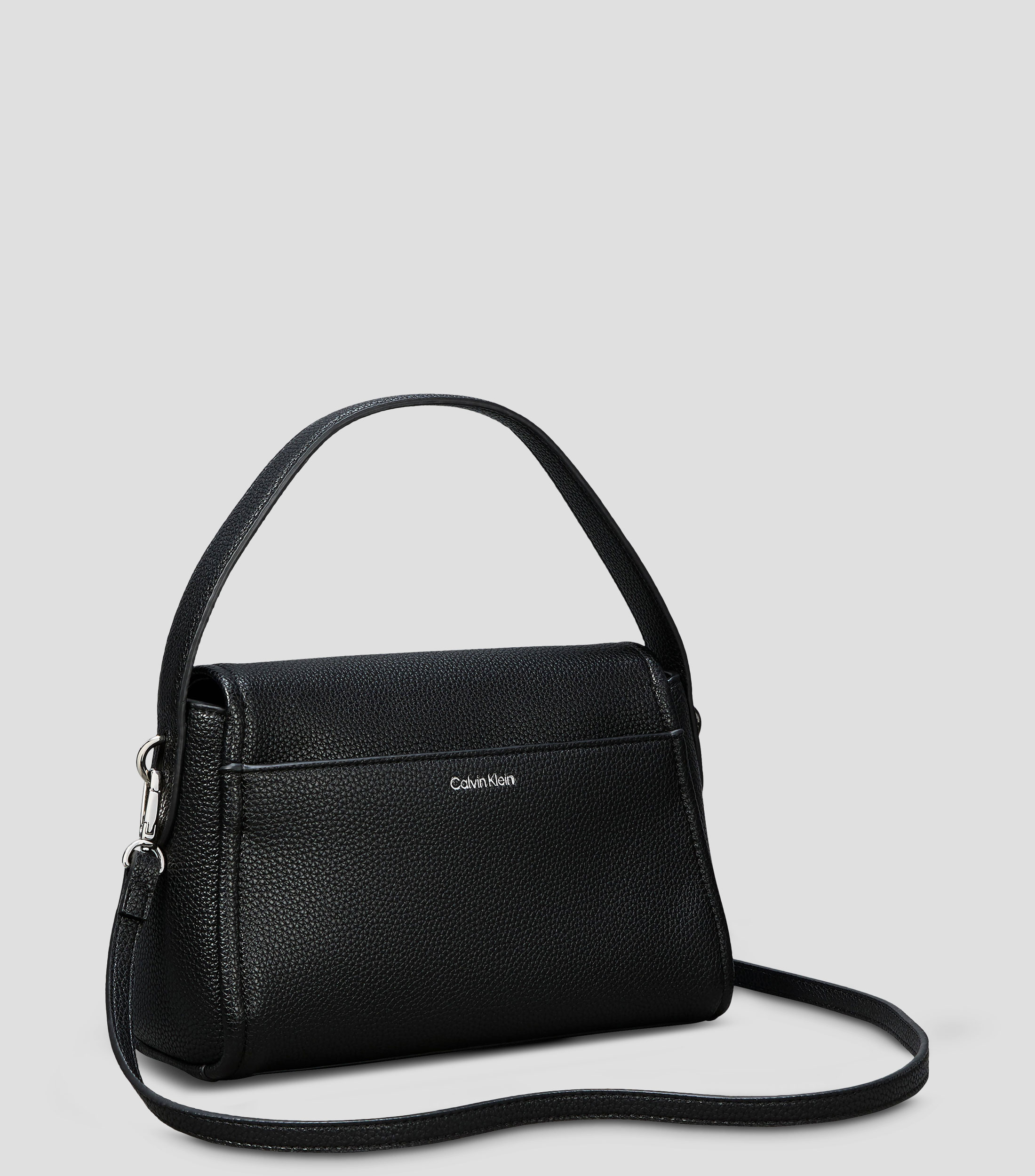 Bolsa shoulder negro Emblem Pebble liso Mujer