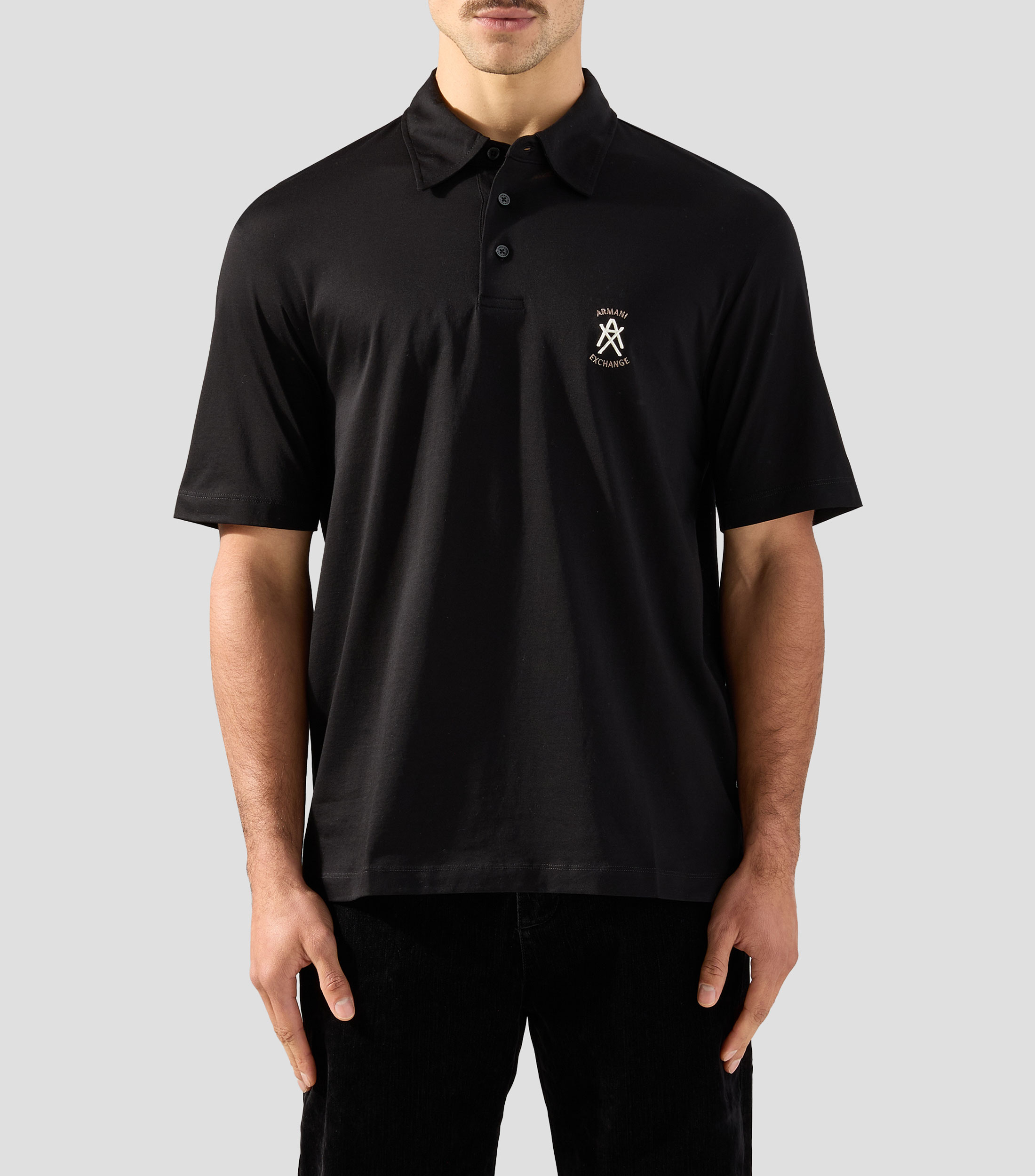 Playera tipo polo manga corta lisa Hombre