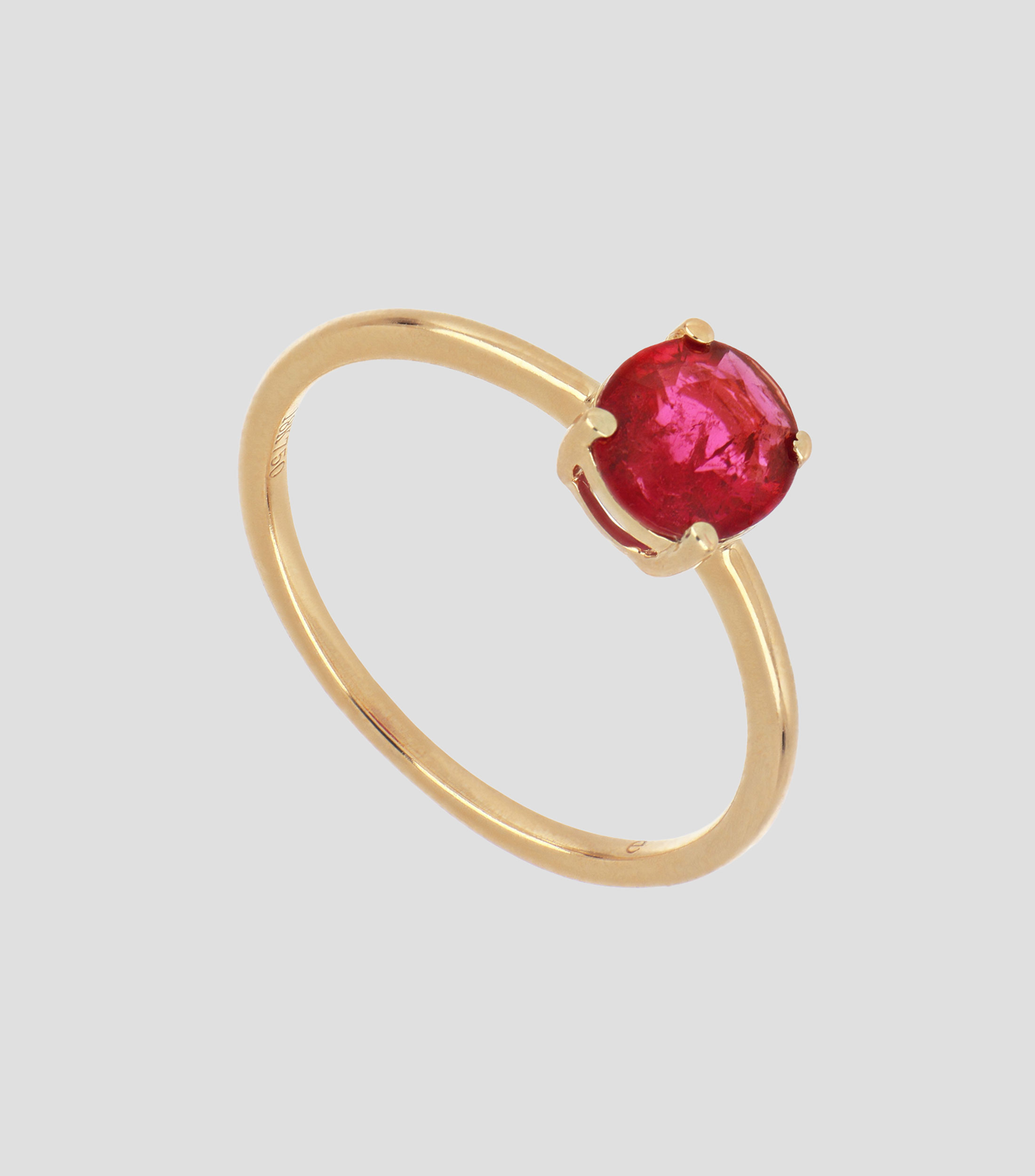 Anillo en oro amarillo de 18 kilates con incrustación de turmalina rubelita natural Mujer