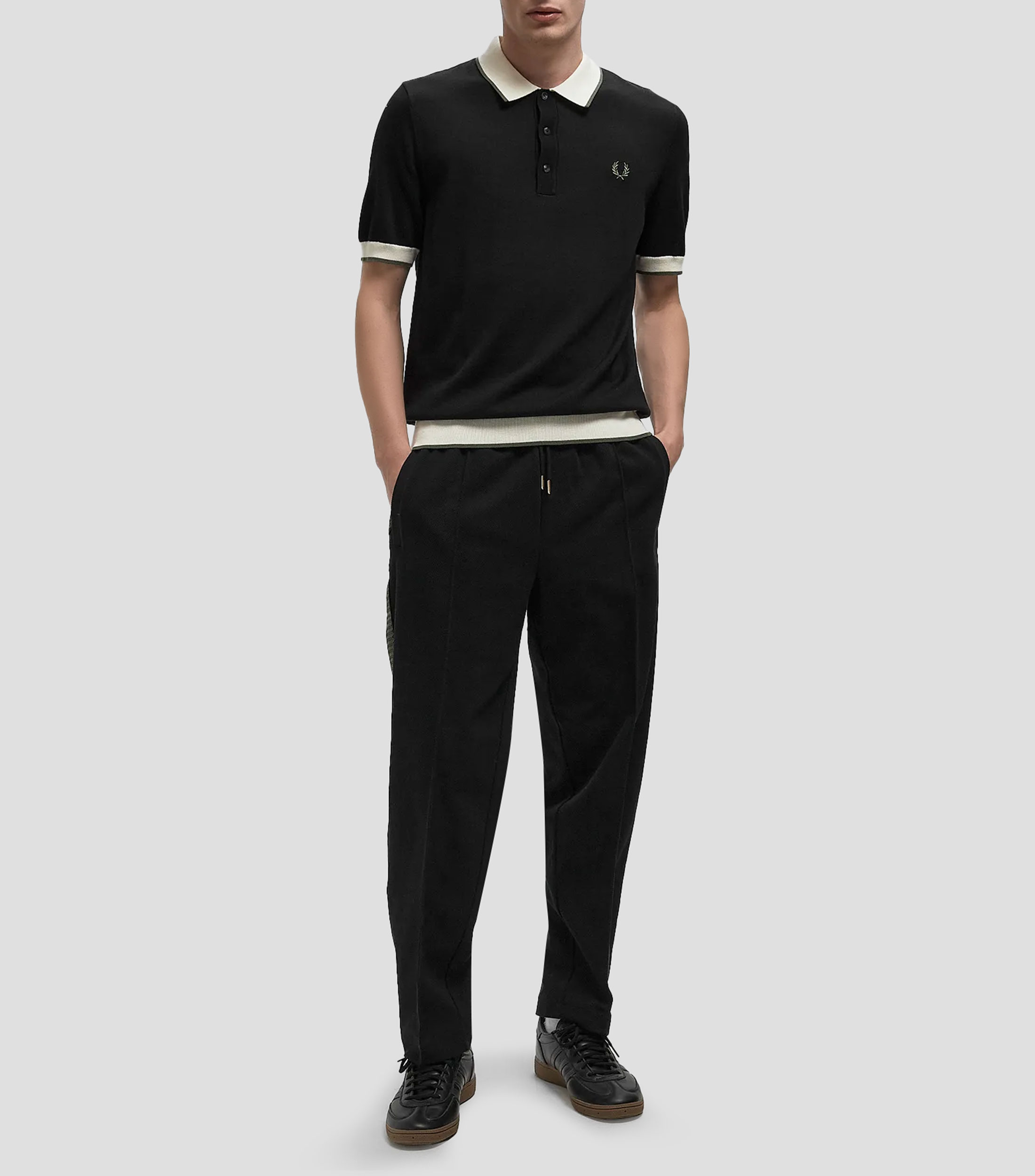 Playera tipo polo manga corta lisa Hombre