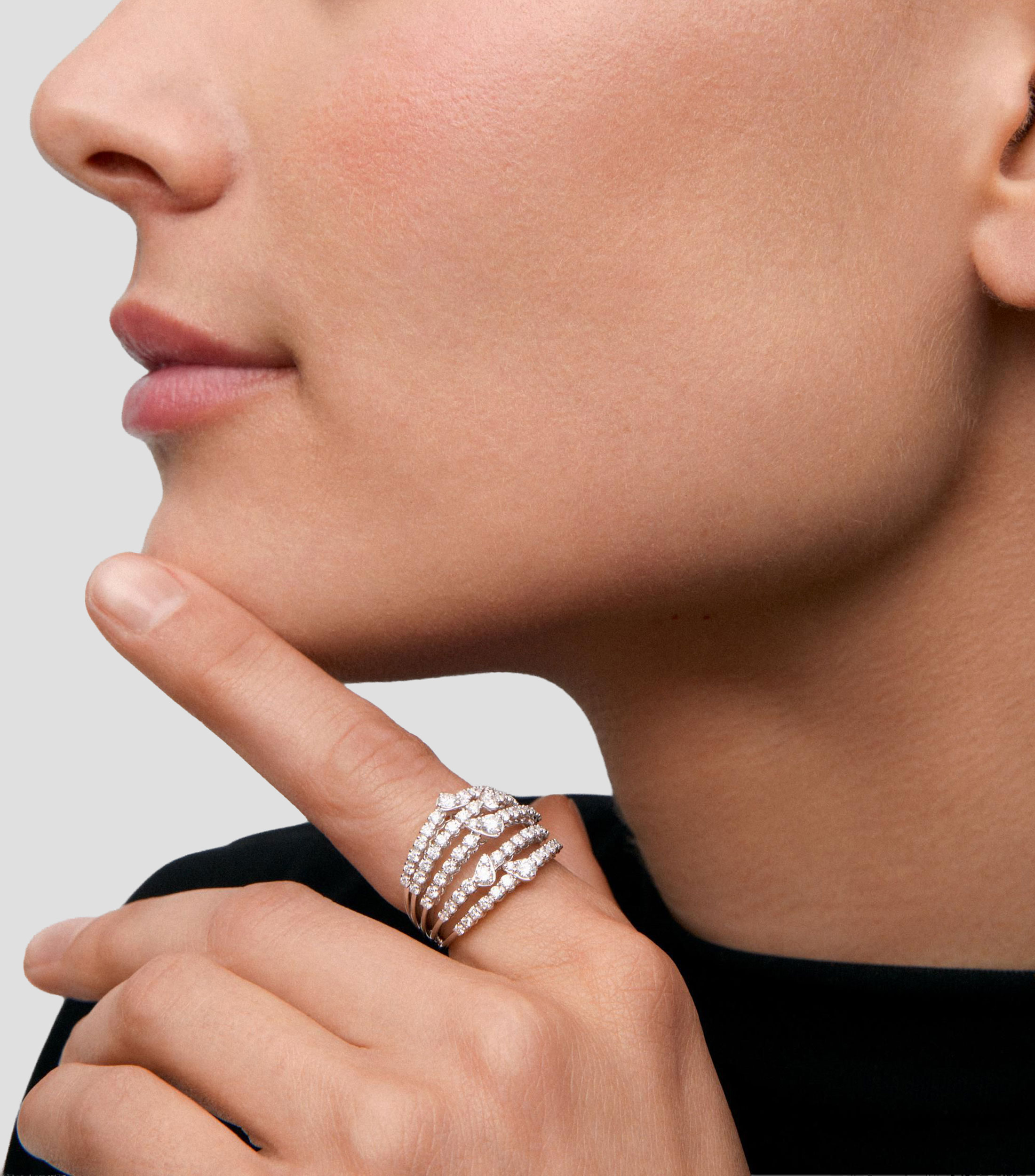 Anillo multibrazo en Oro blanco de 18 Kilates con 70 diamantes en talla brillante Mujer