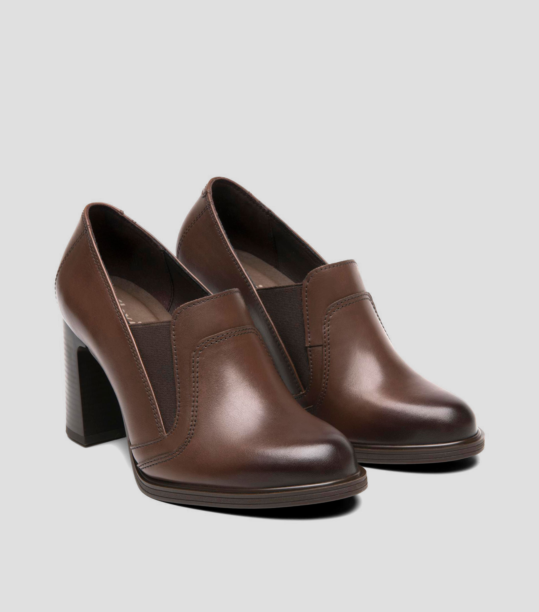 Zapatillas con Tacón ancho de 8.1 cm Mujer