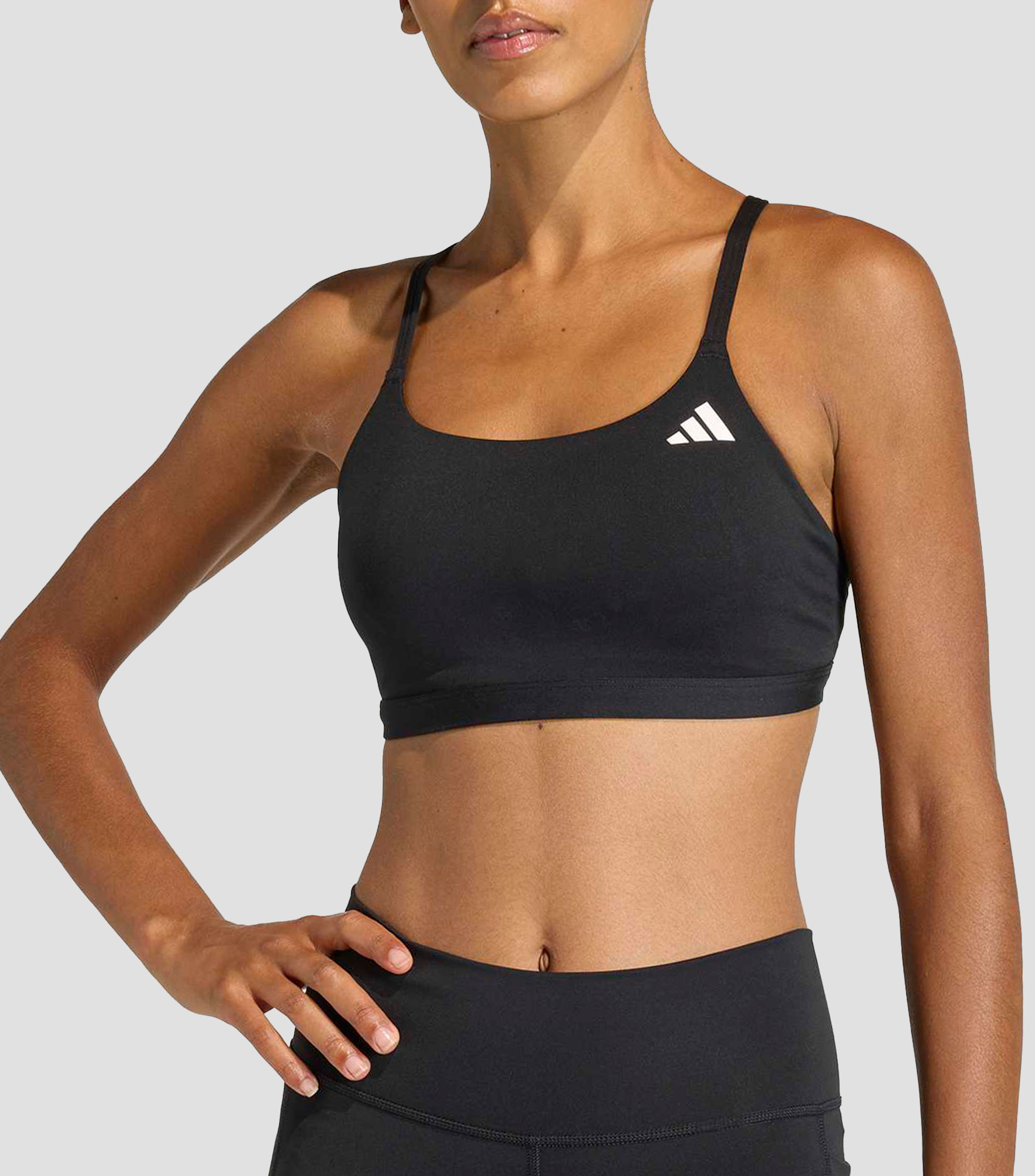 Top deportivo Optime Essentials liso Mujer