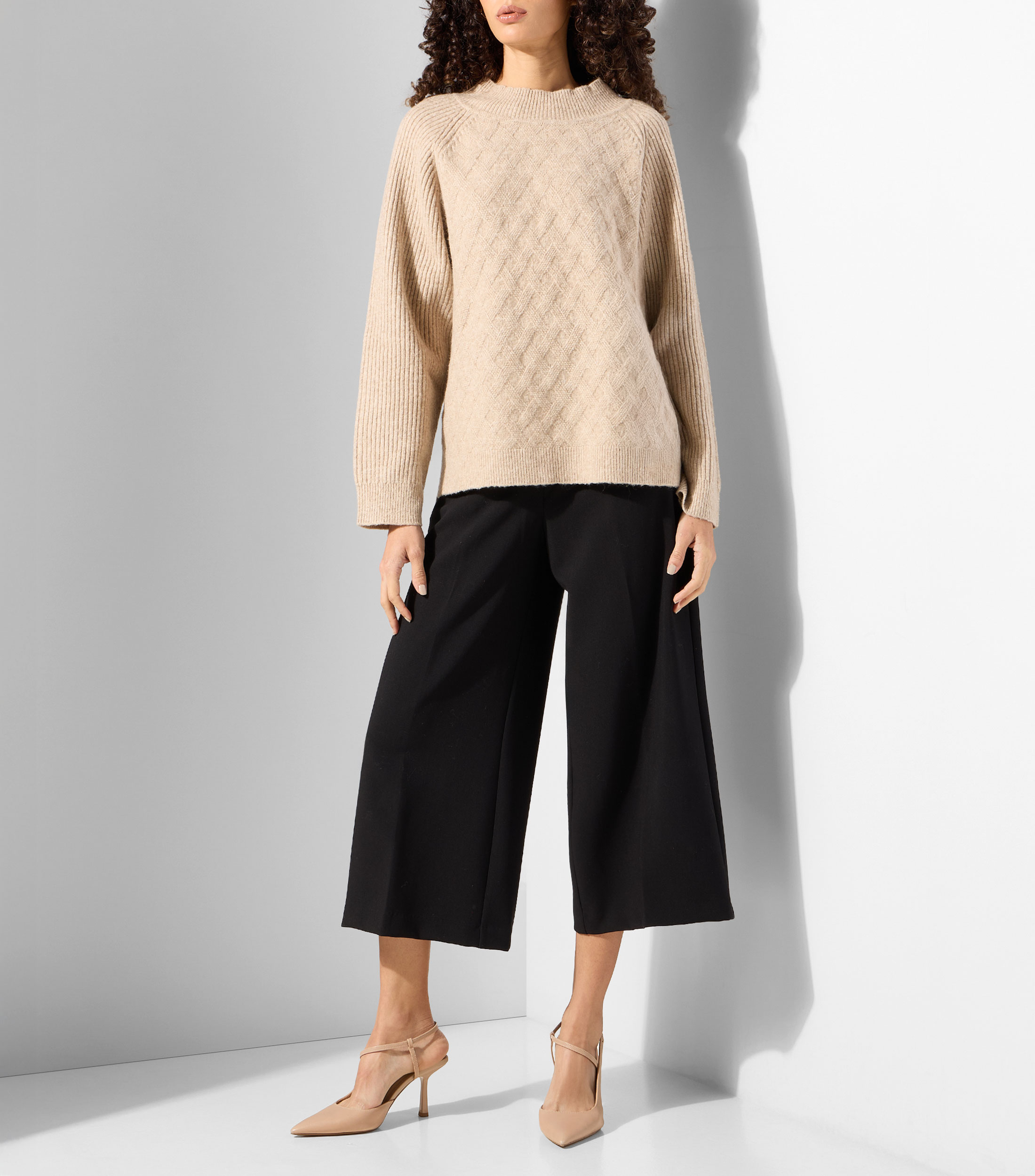 Suéter cuello redondo Mujer