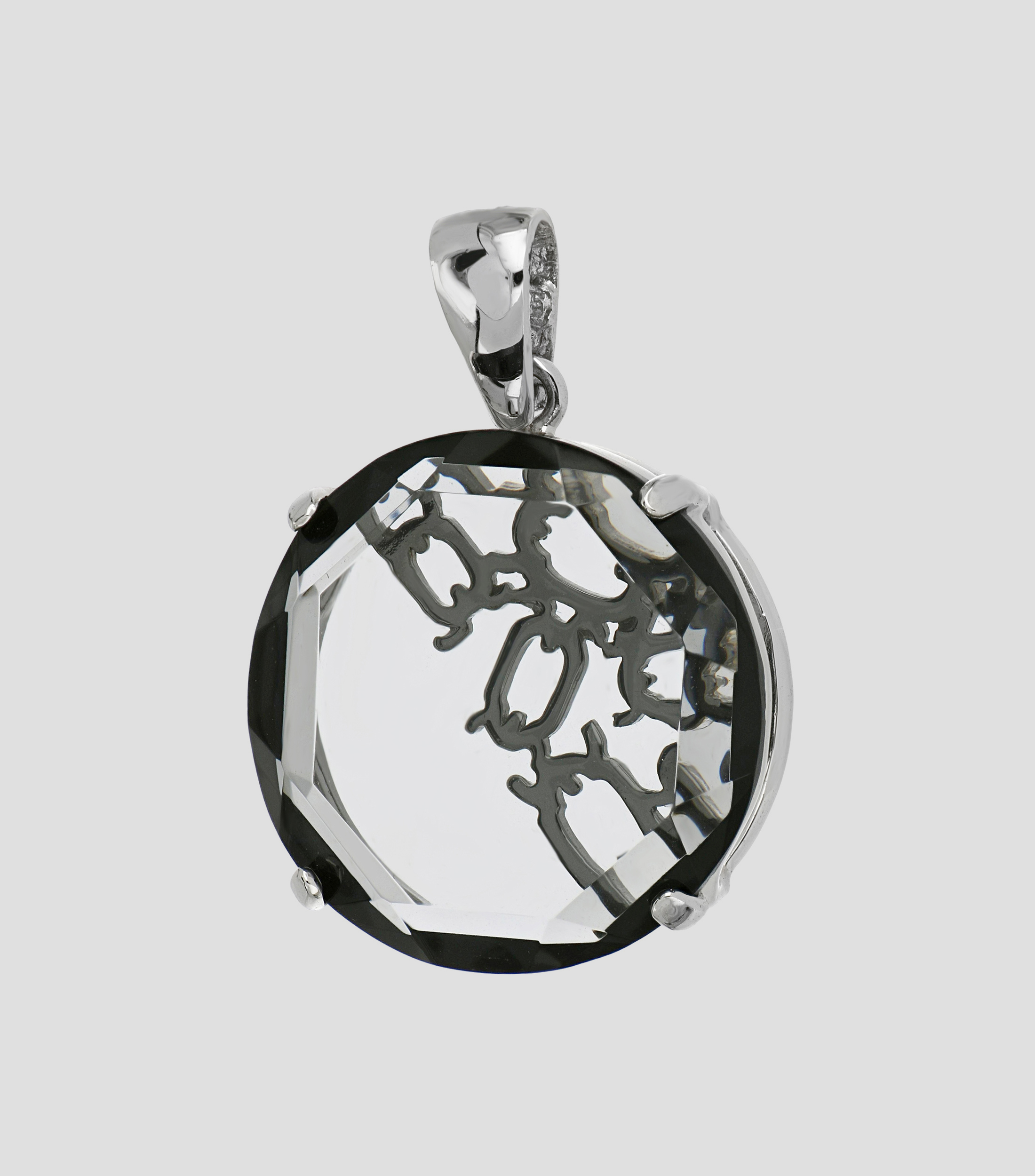 Dije en plata circular Mujer