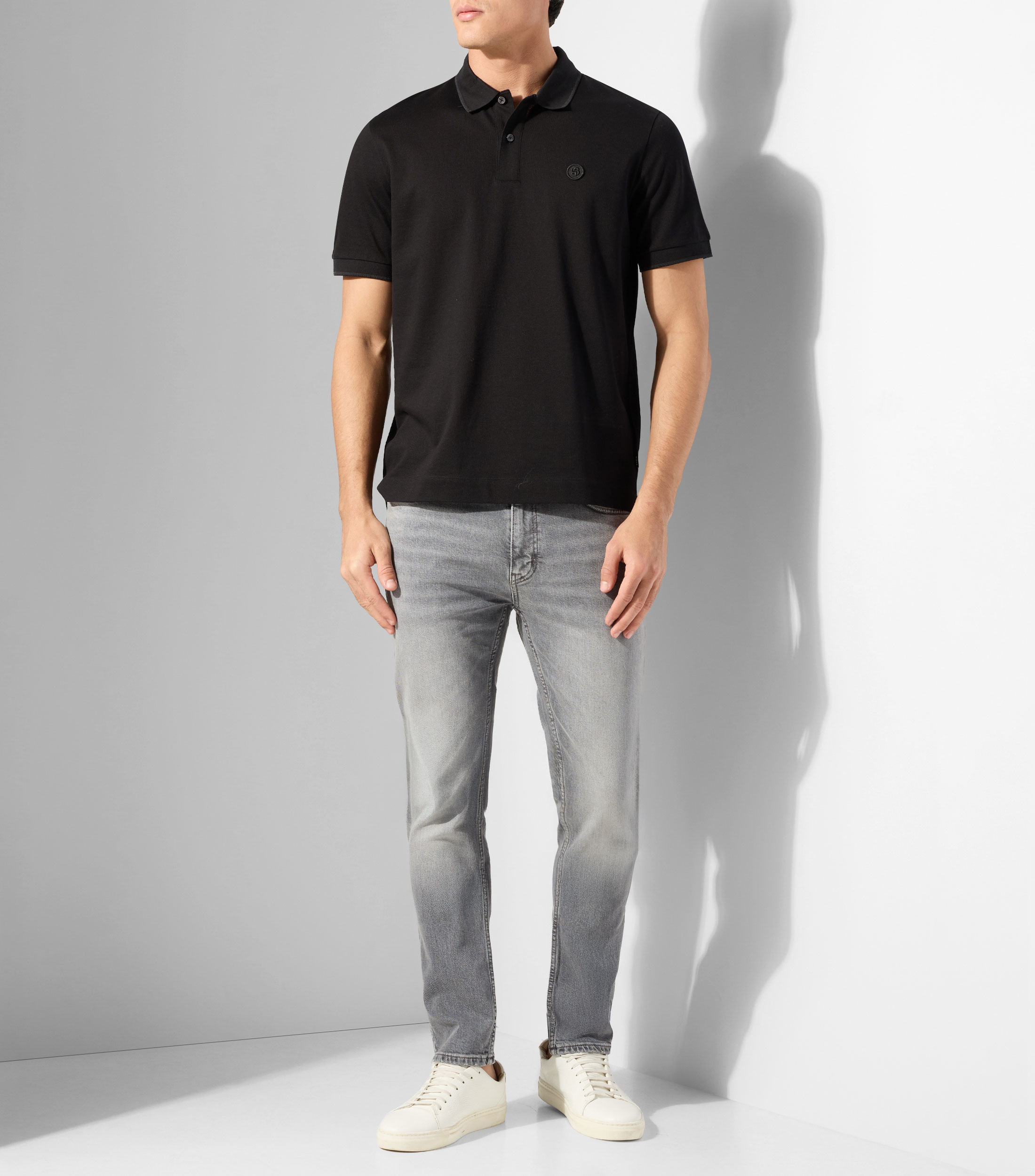 Playera tipo polo con manga corta lisa Hombre