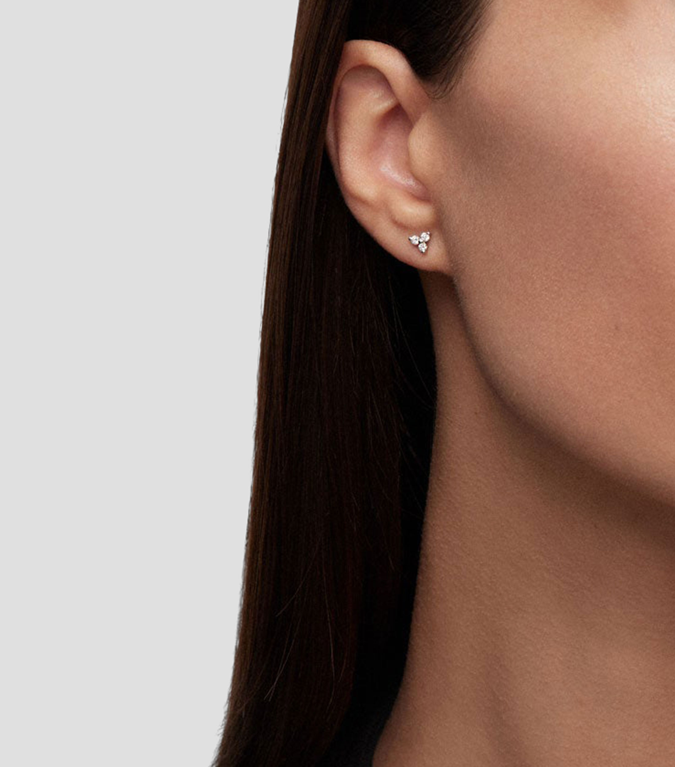 Pendientes en Oro blanco de 18 Kilates Tris Mujer