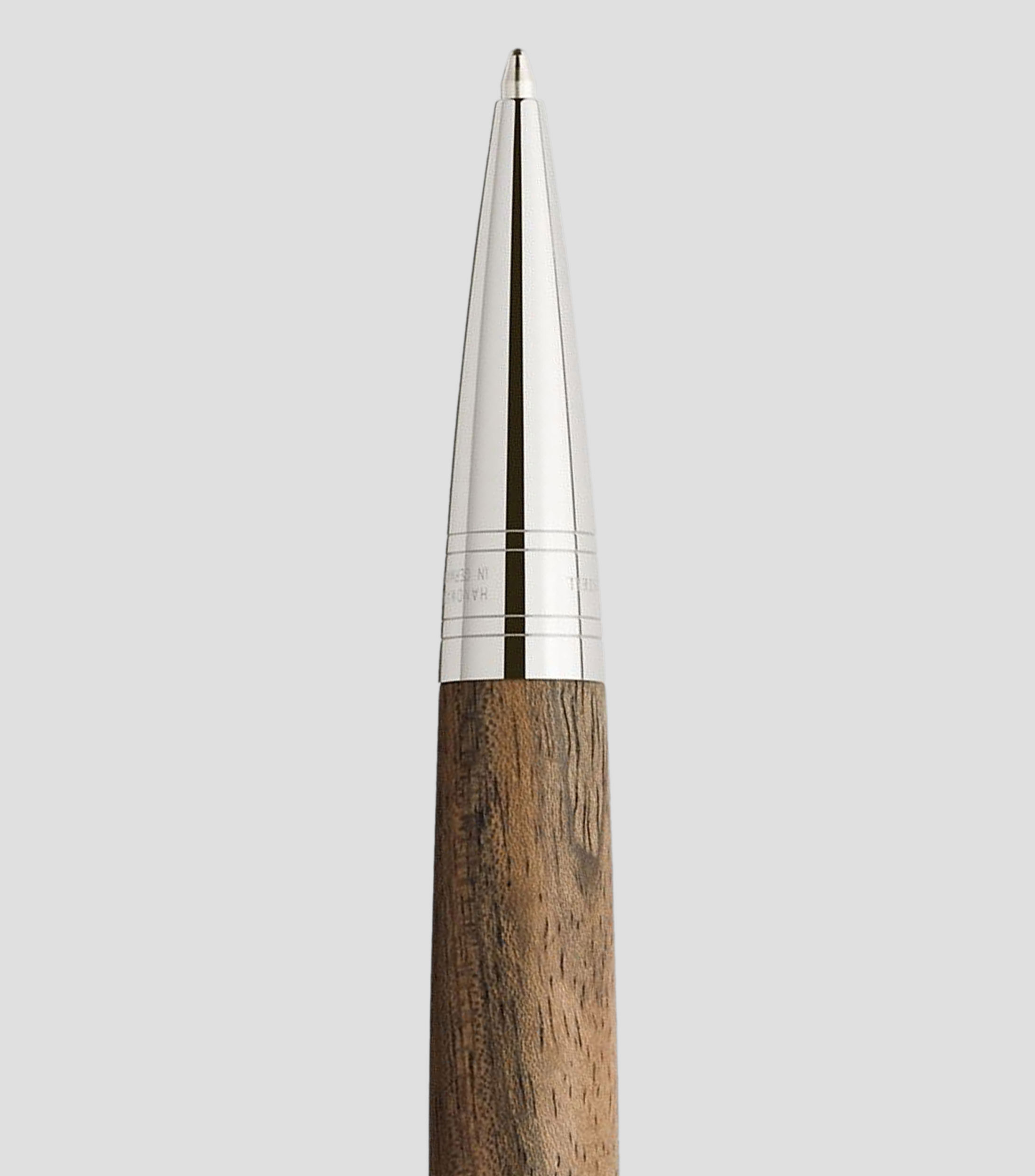 Boligrafo Magnum