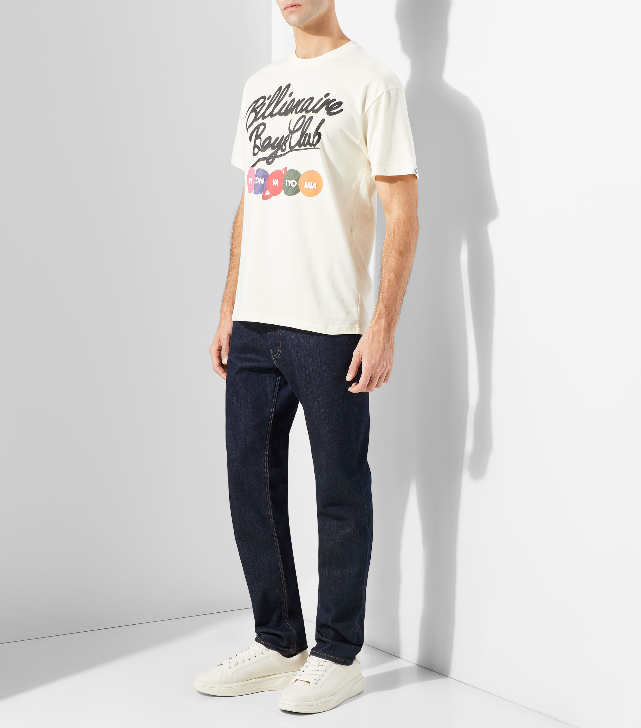 Playera cuello redondo manga corta estampada Hombre