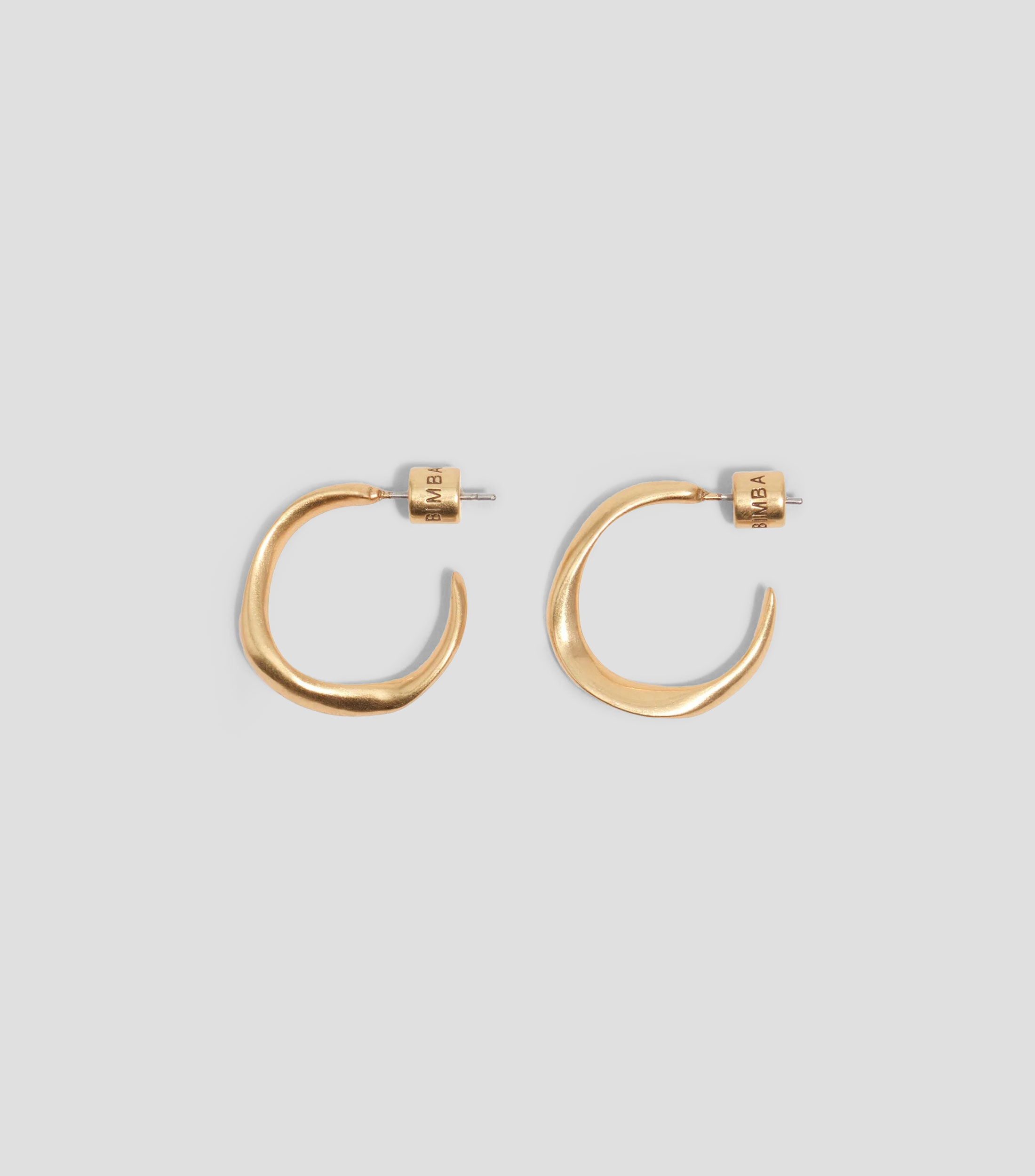Aretes aro pequeño irregular dorado mate Mujer