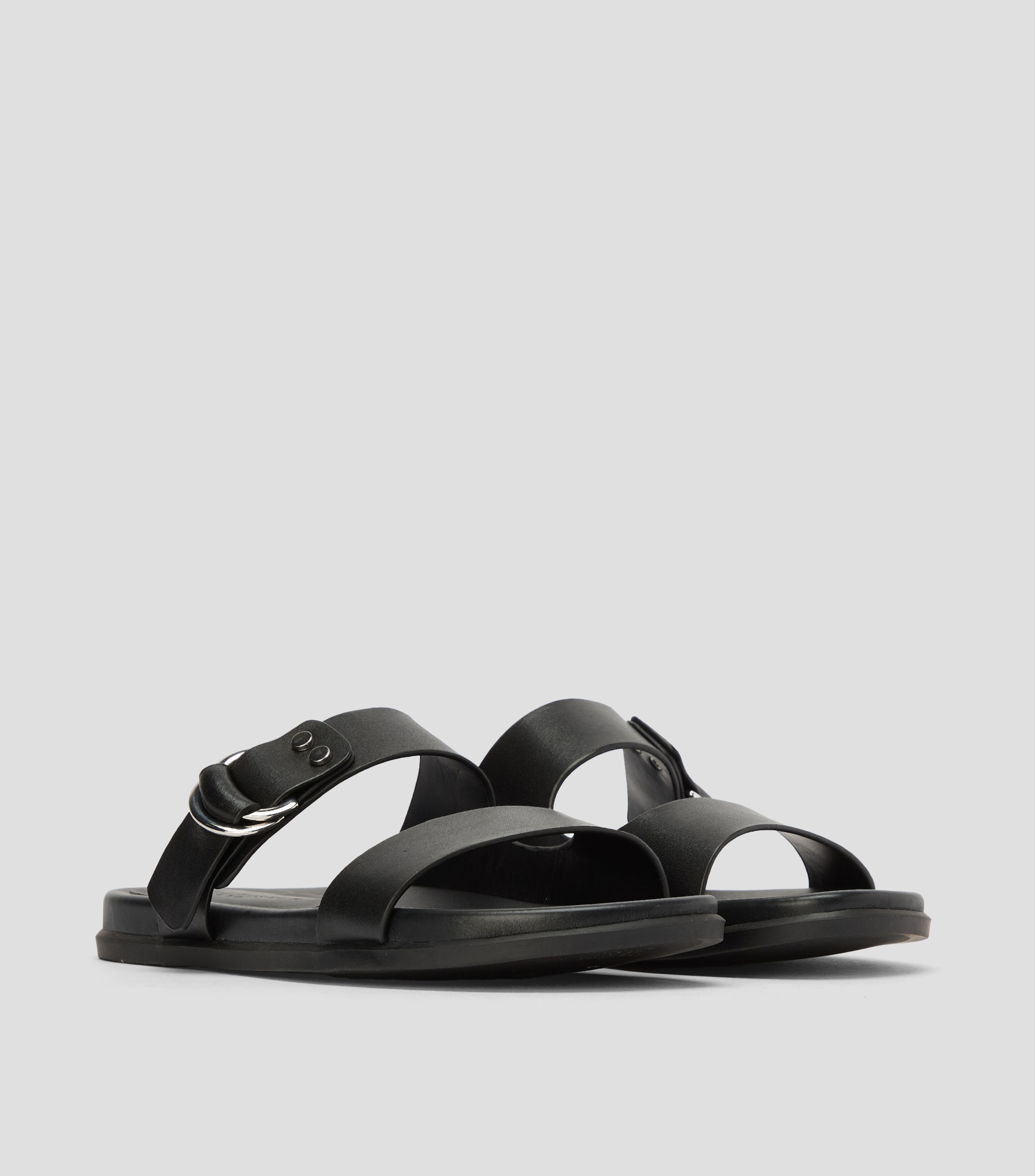 Sandalias casuales planas en piel lisas Mujer