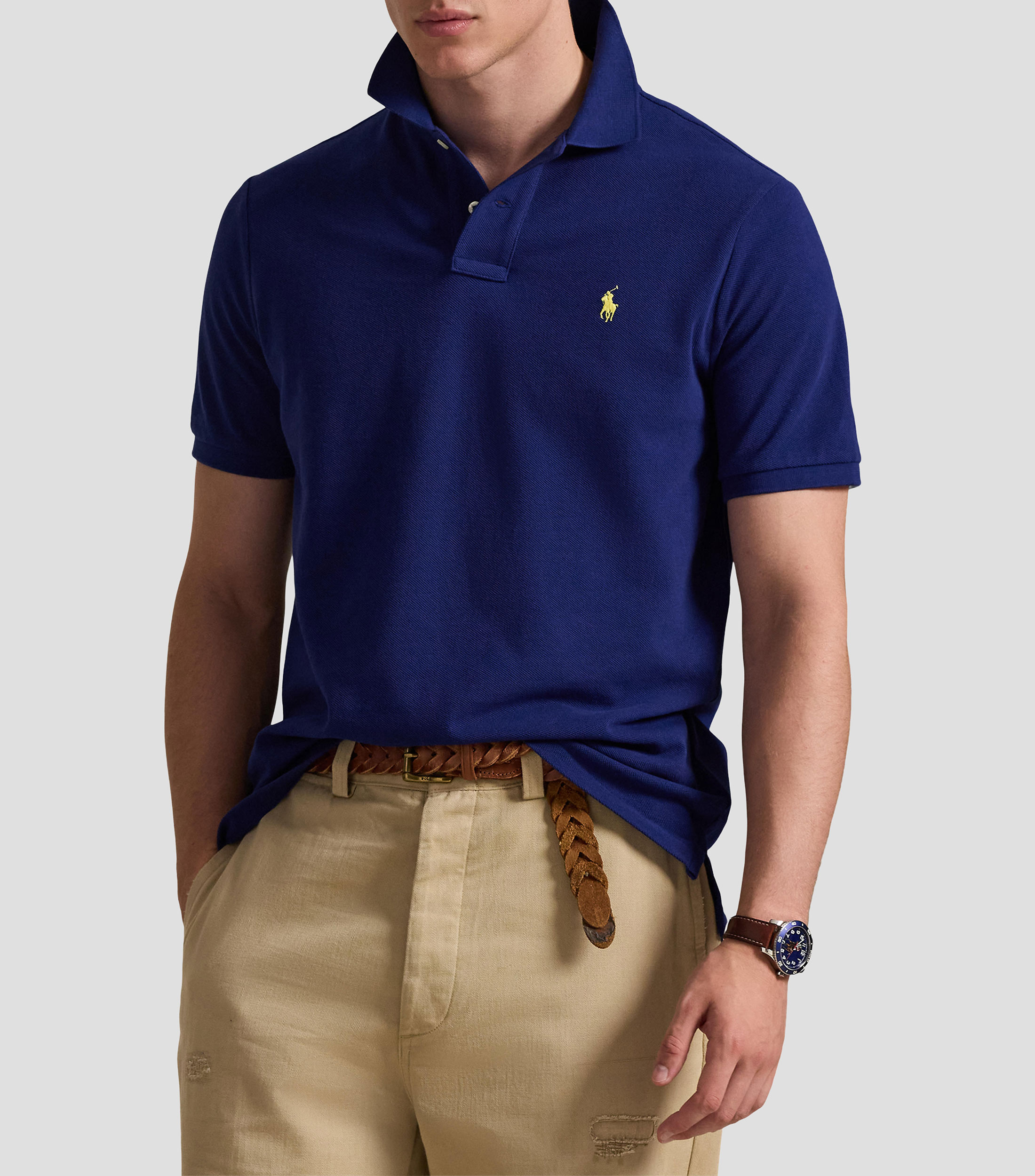 Playera tipo polo manga corta diseño sólido Hombre