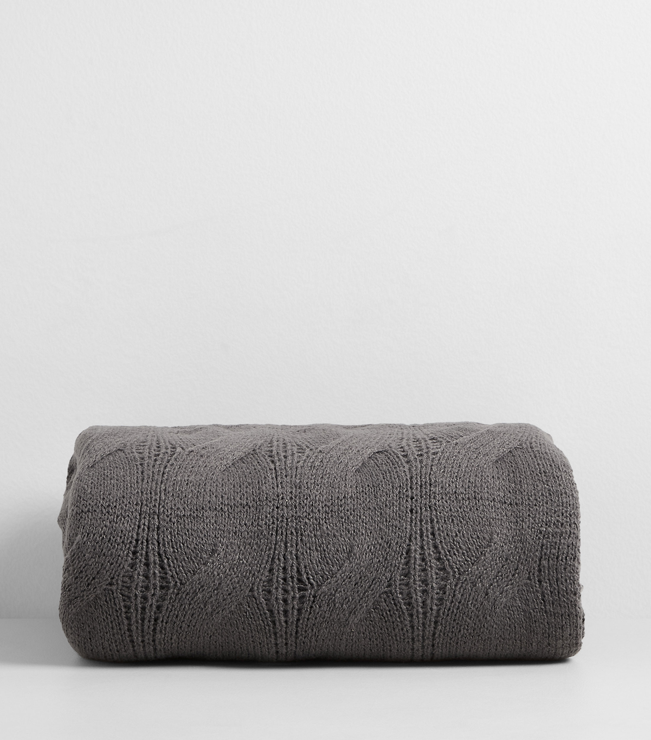 Frazada tejida gris oxford