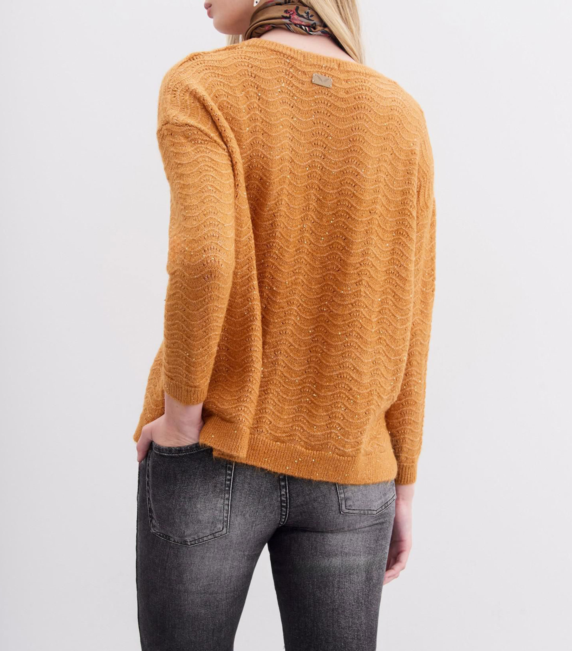 Suéter cuello redondo Mujer