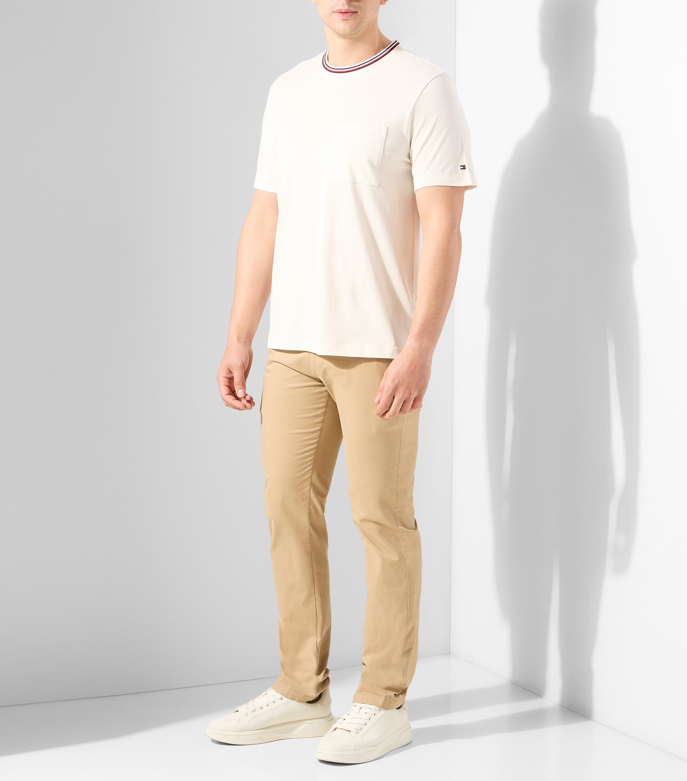 Playera cuello redondo manga corta lisa Hombre