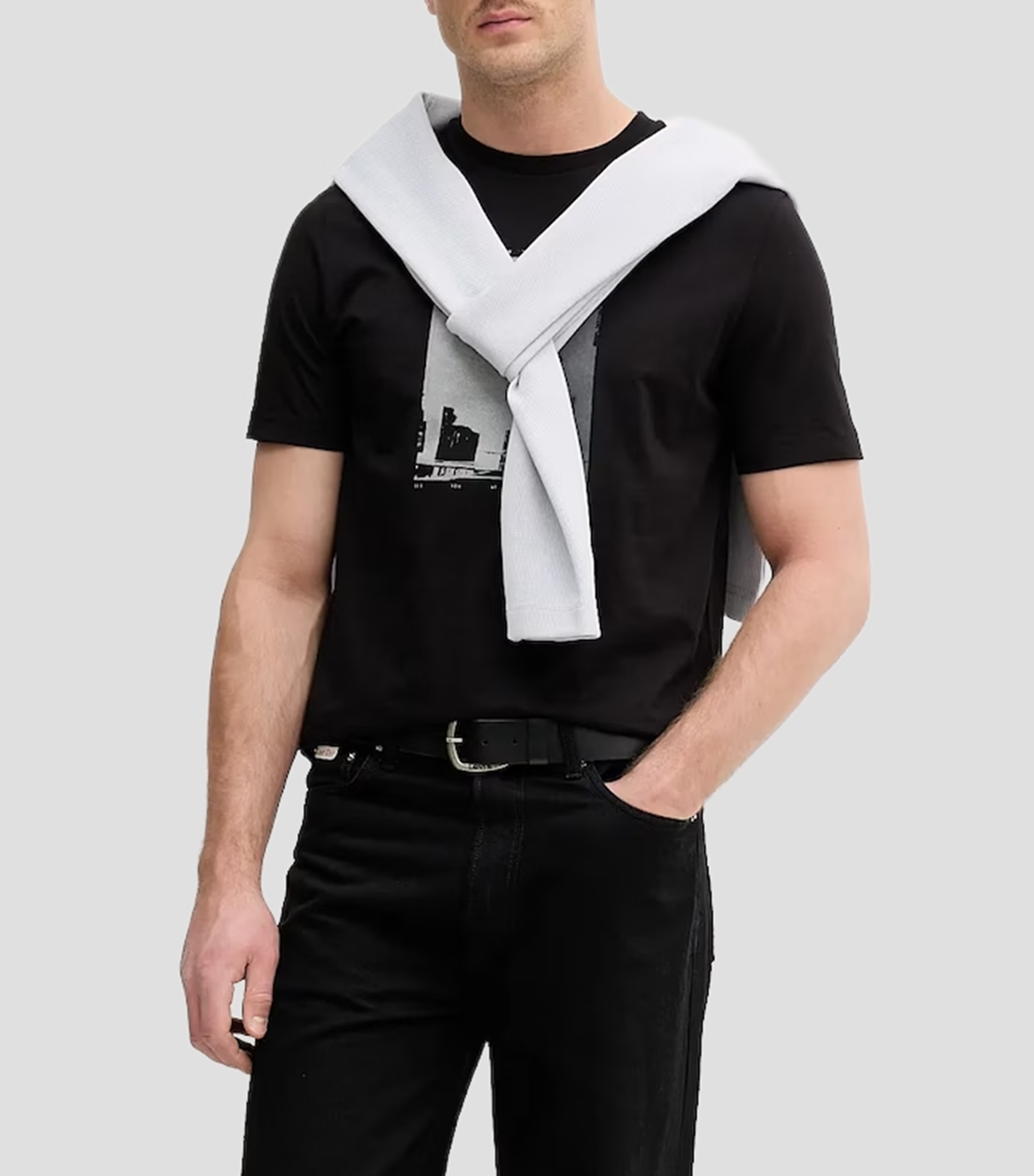 Playera cuello redondo manga corta estampada Hombre
