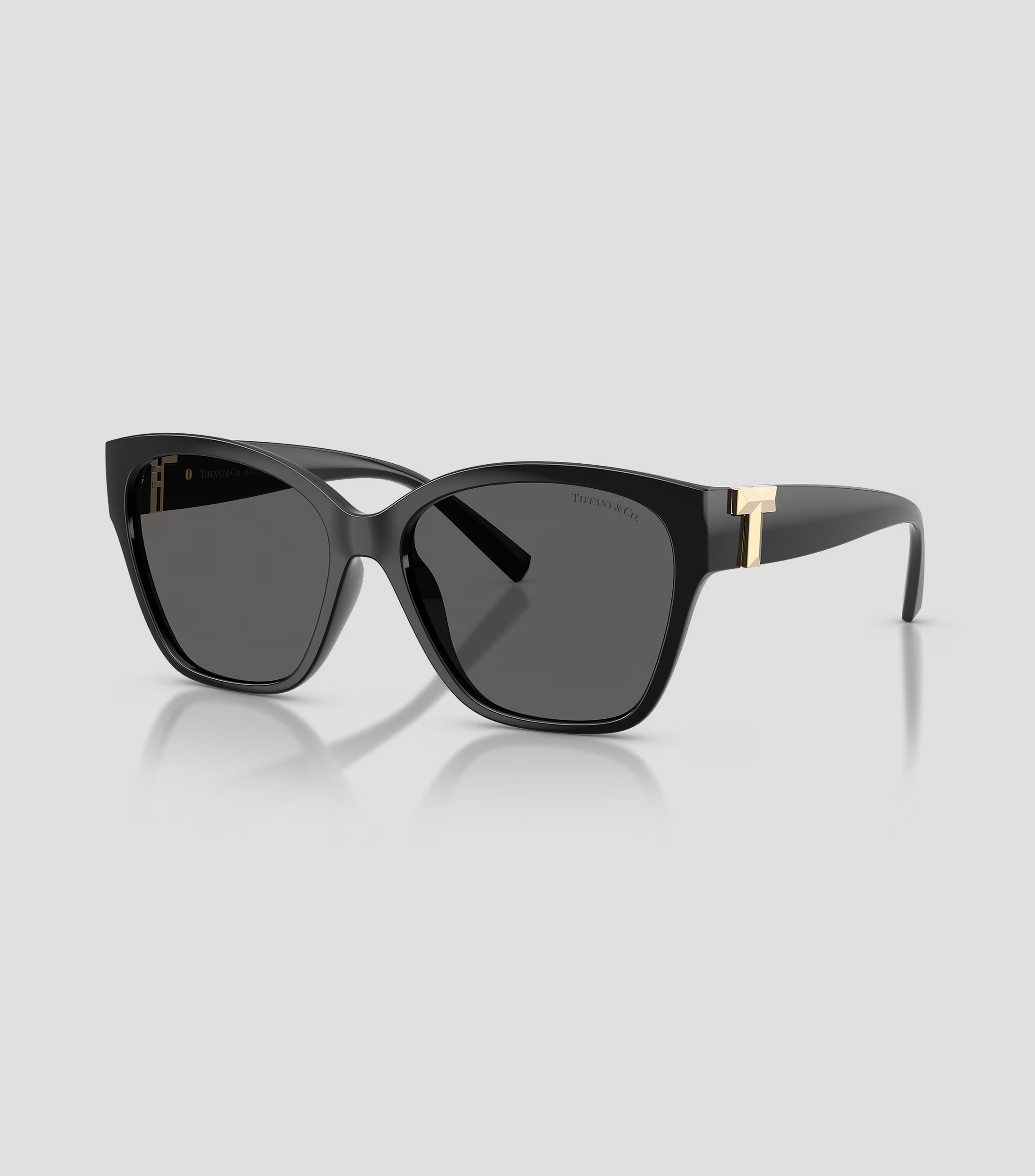Lentes de sol cuadrados negros