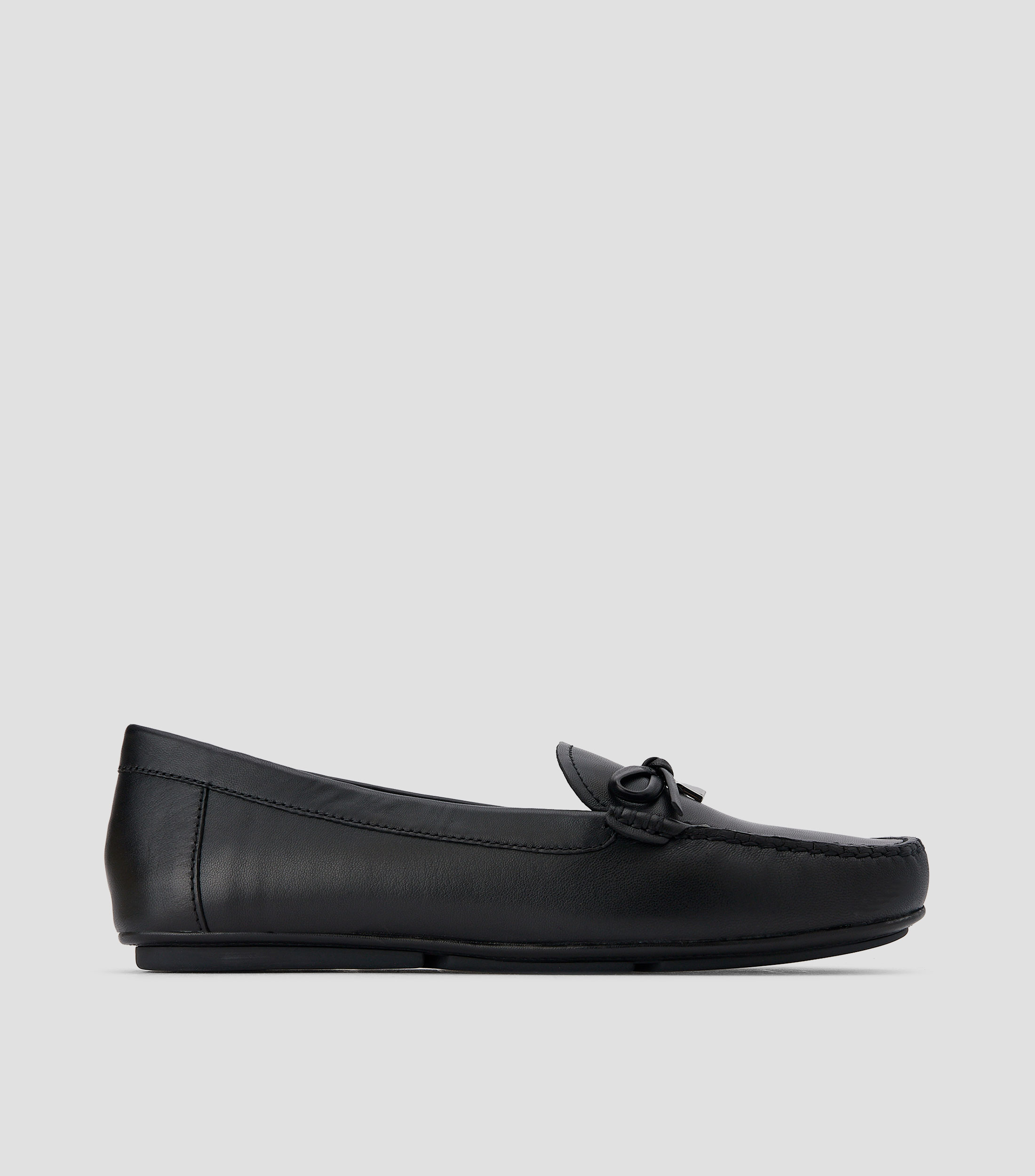 Mocasines Juliette en piel con moño Mujer