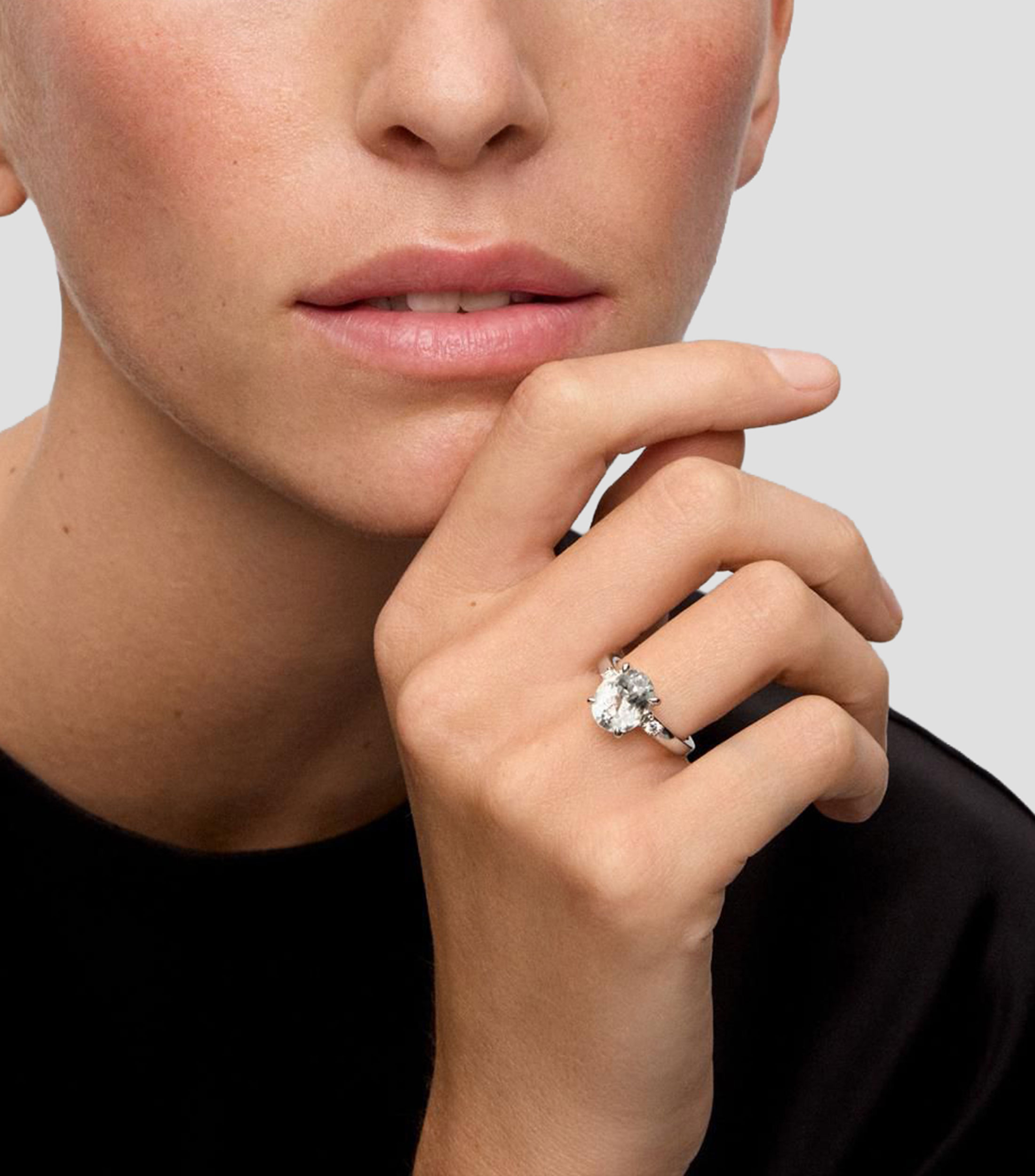 Anillo tresillo en Plata .925 con amatista verde y diamantes Mujer
