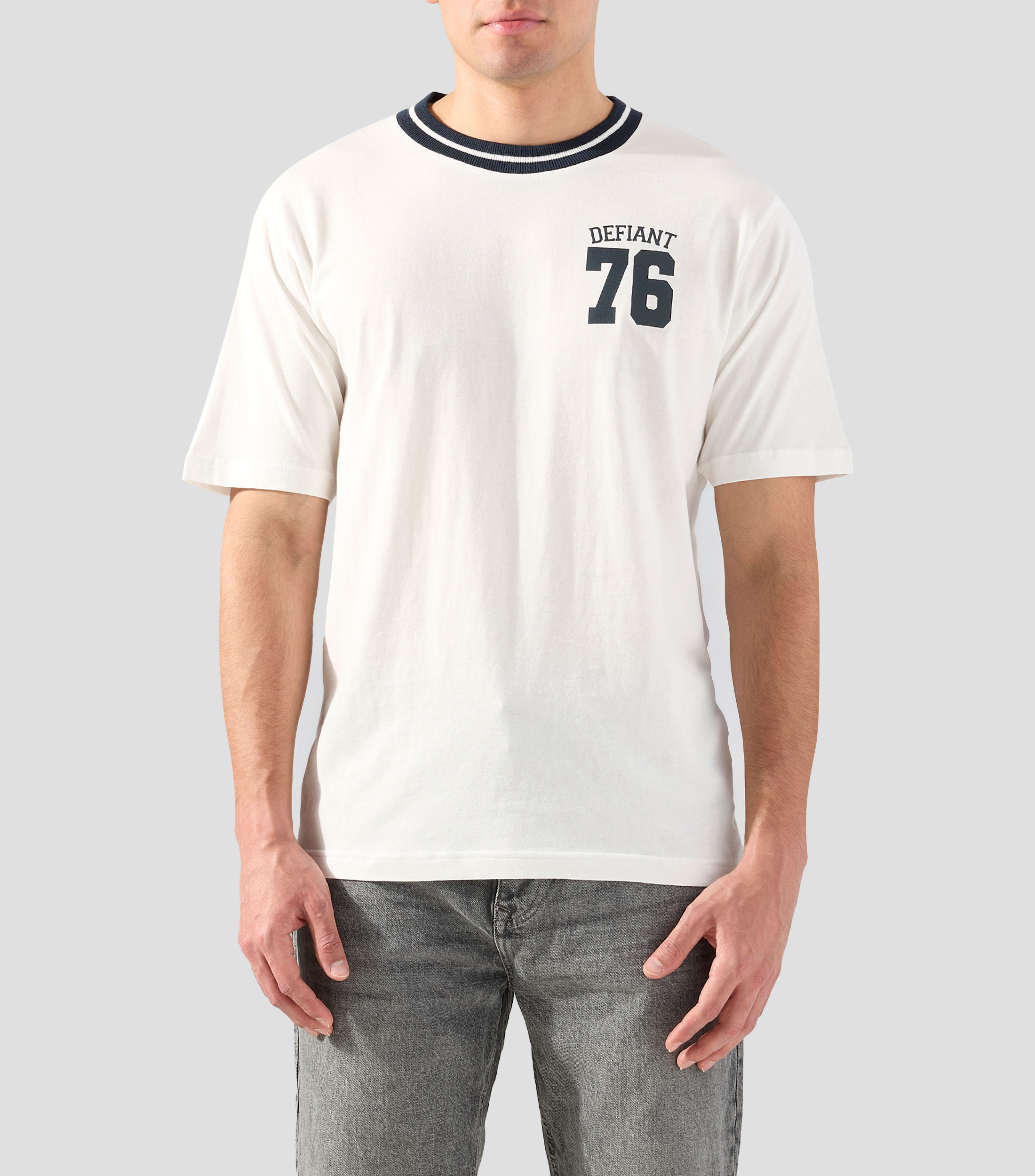 Playera cuello redondo manga corta estampada Hombre